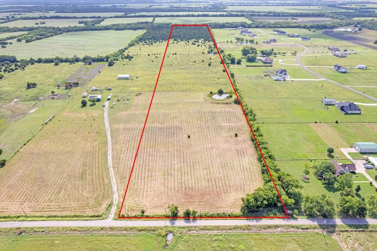 main property photo 11