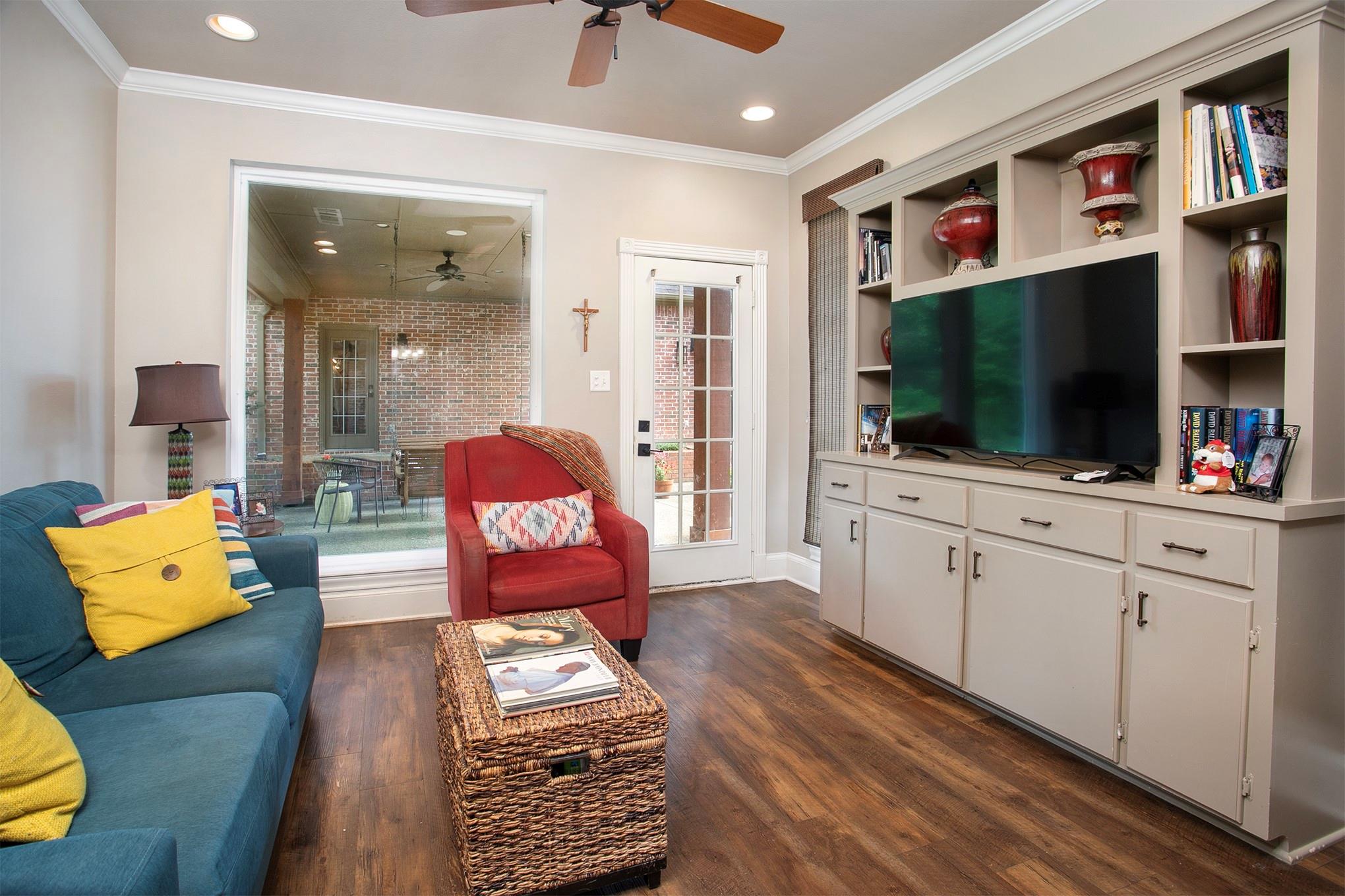 main property photo 31