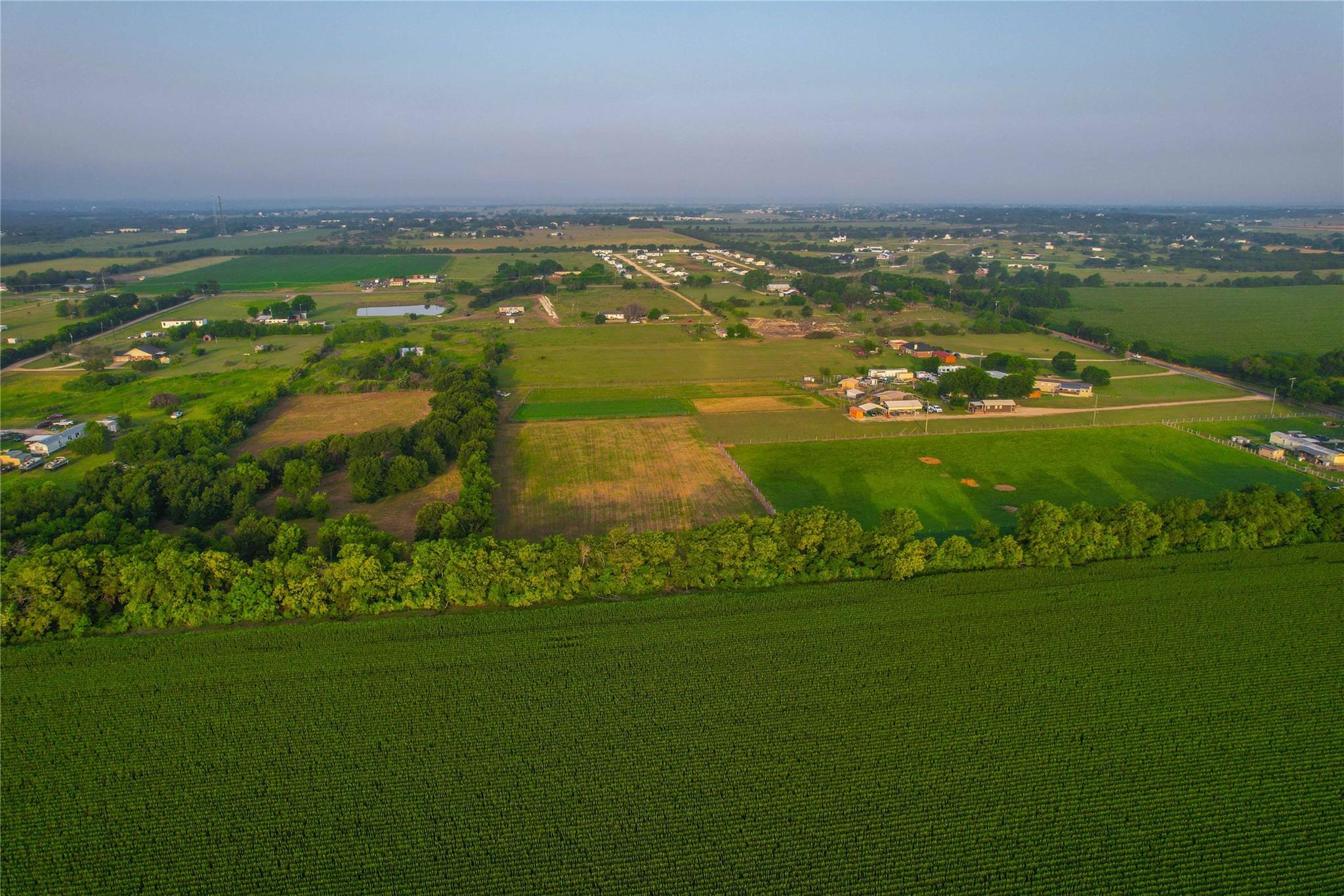main property photo 33