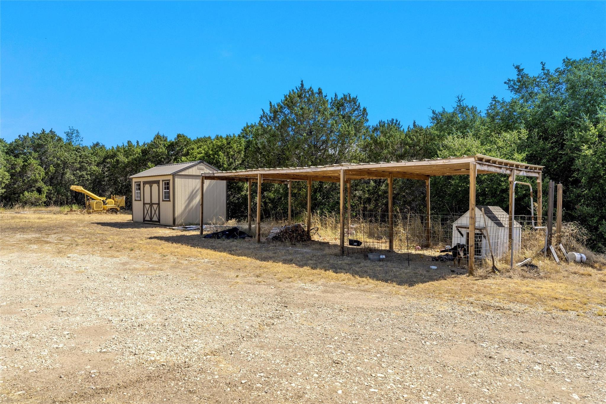 main property photo 19