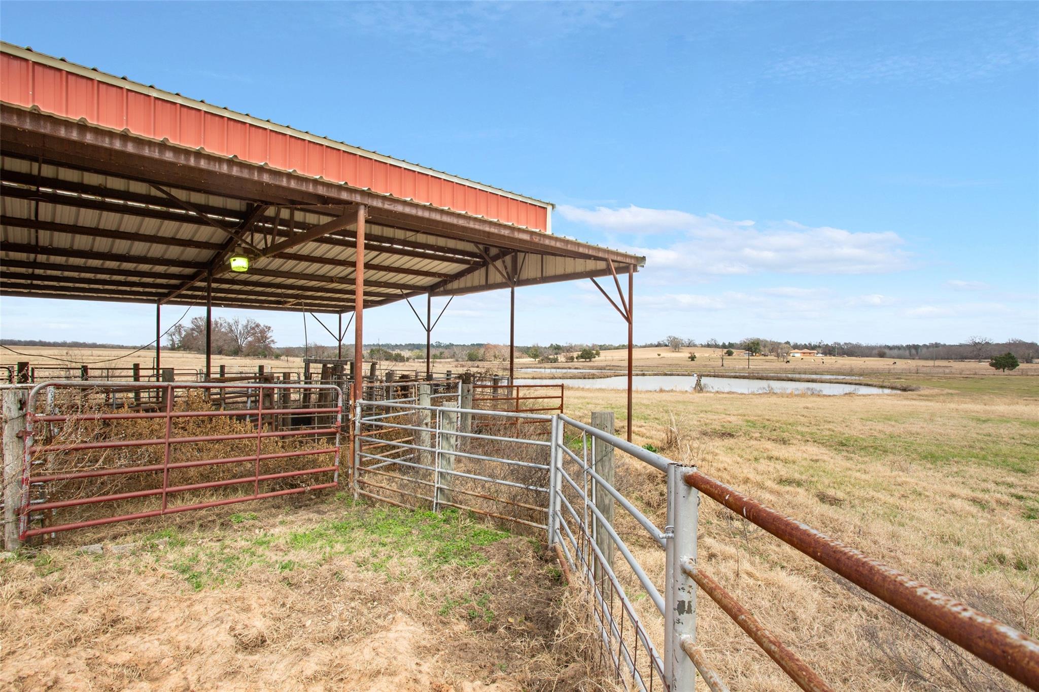 main property photo 31