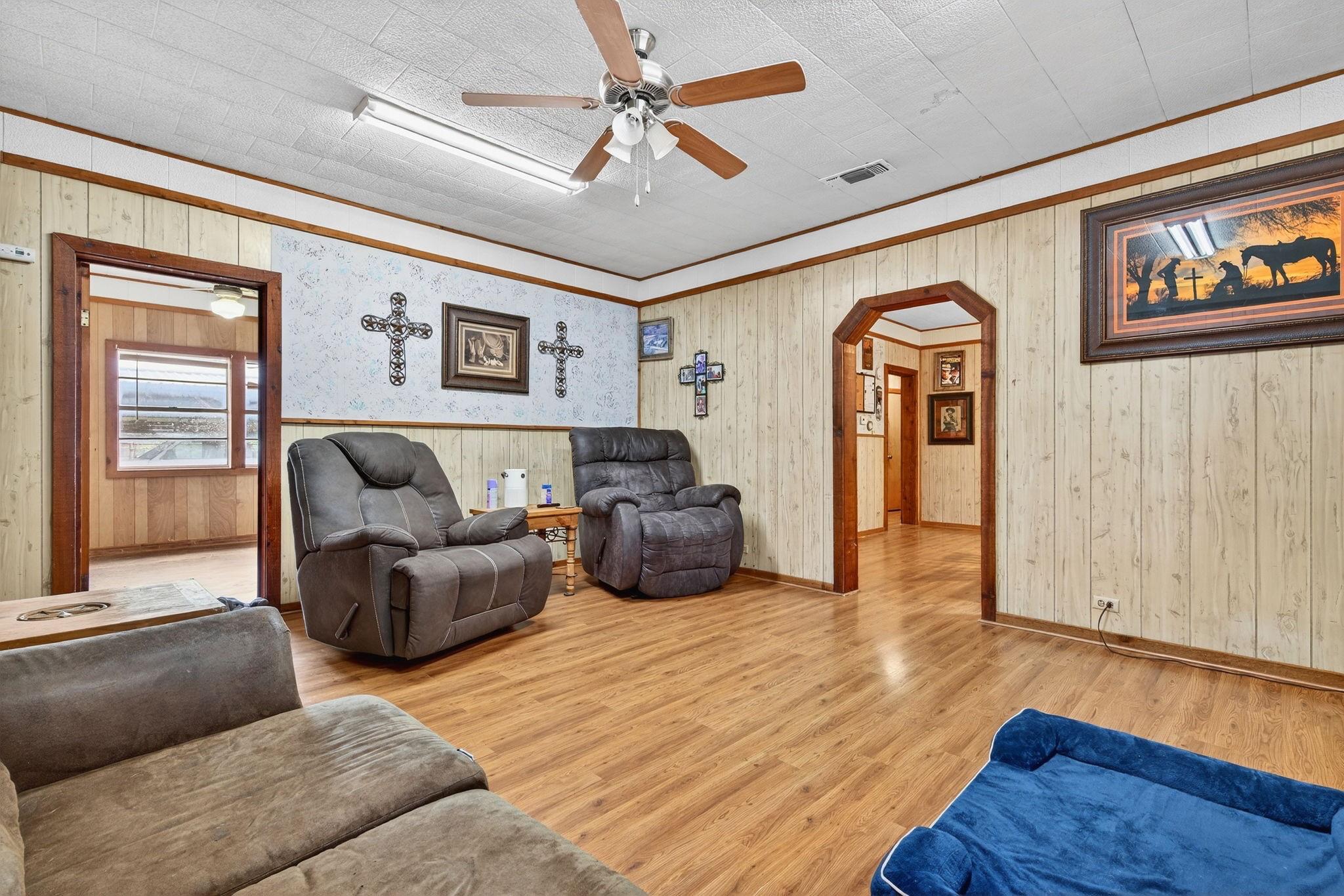main property photo 34