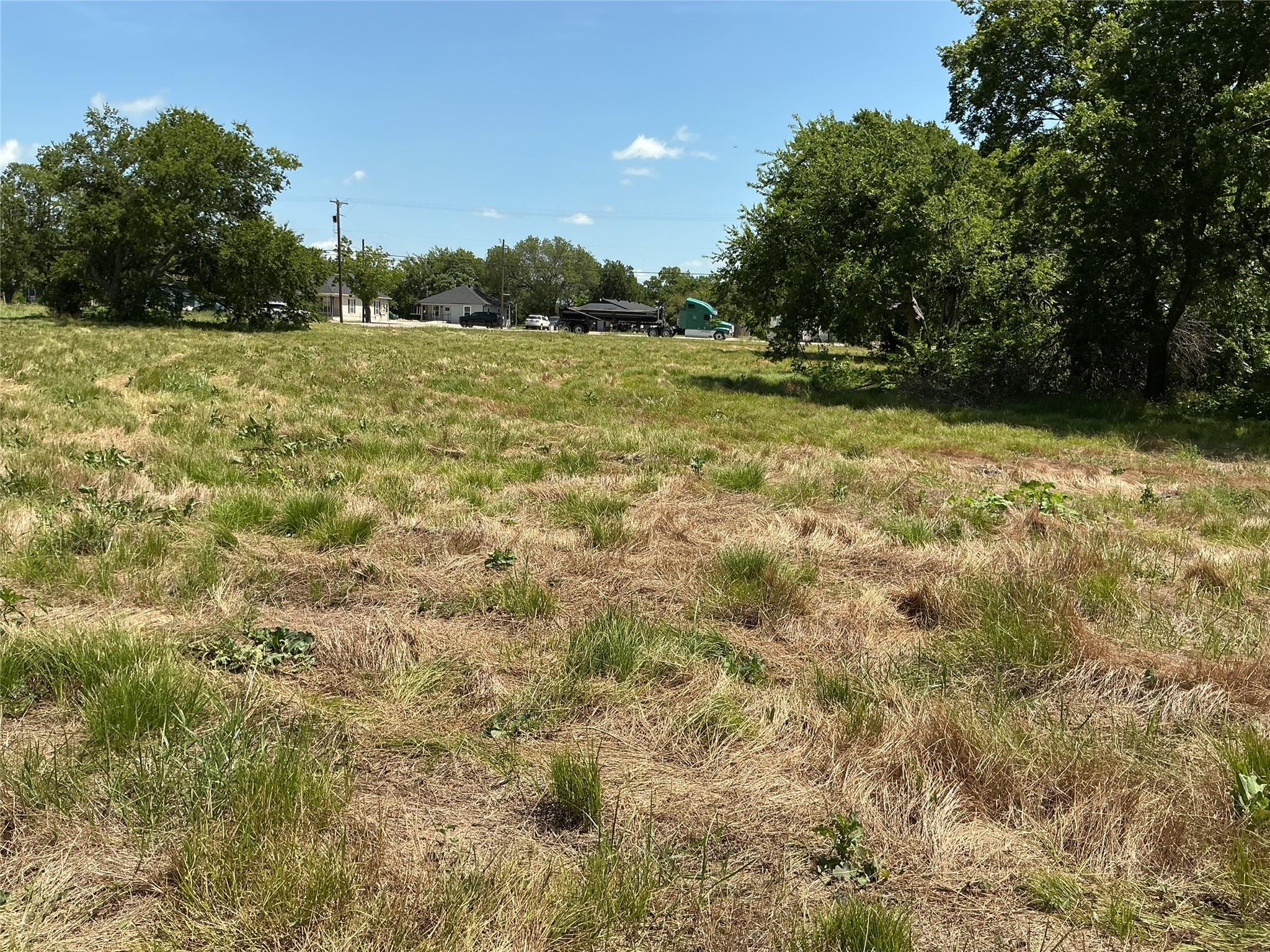 main property photo 7