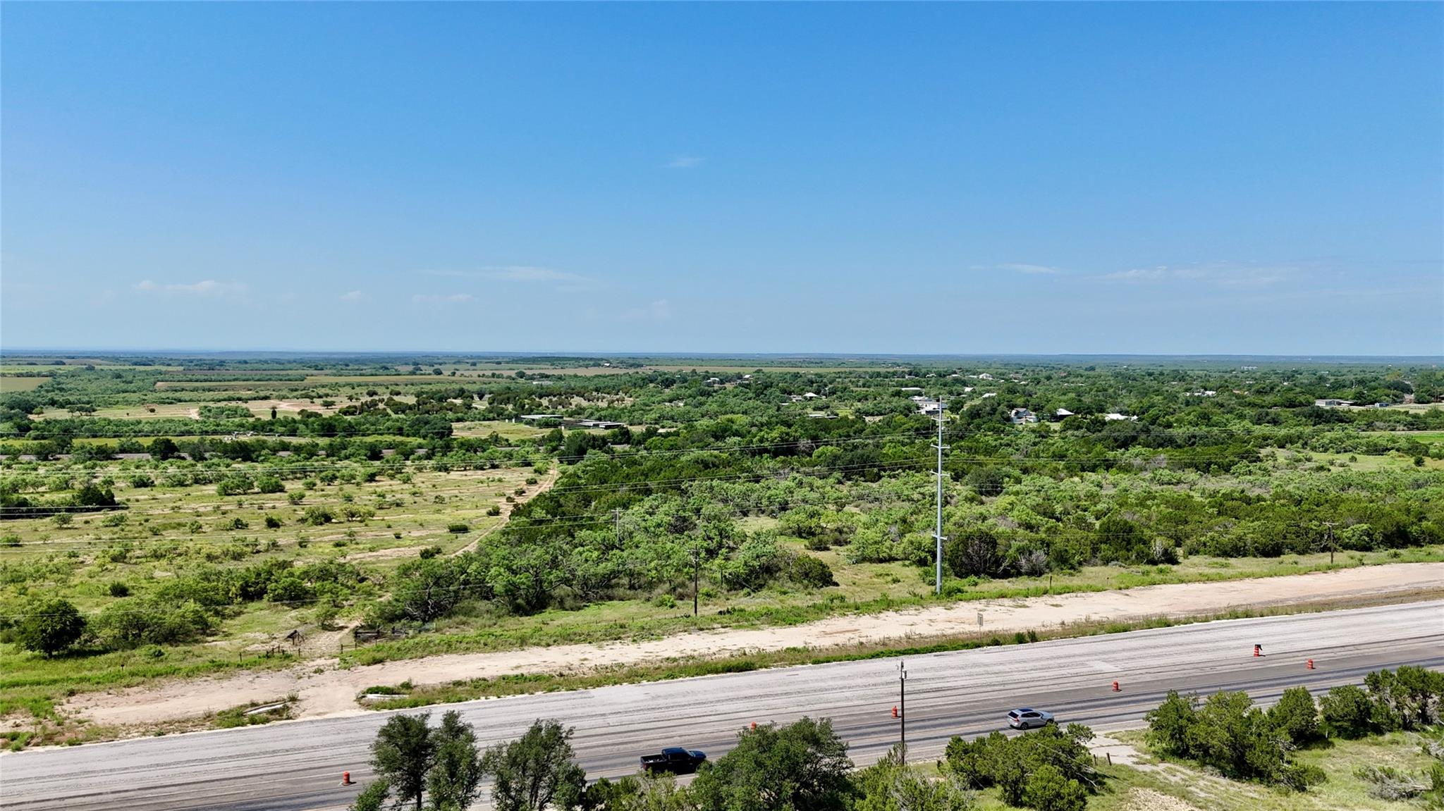 main property photo 10