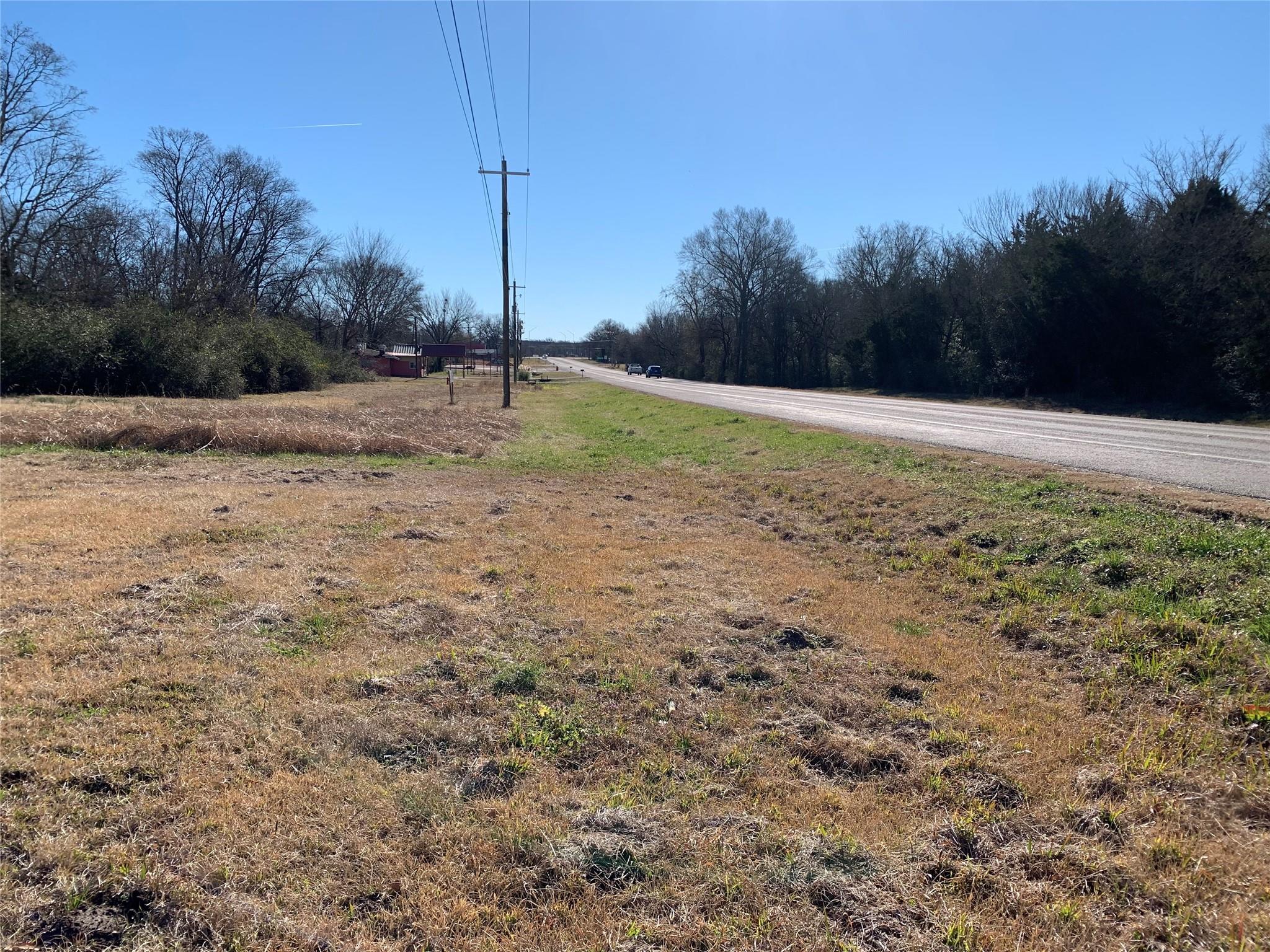 main property photo 4