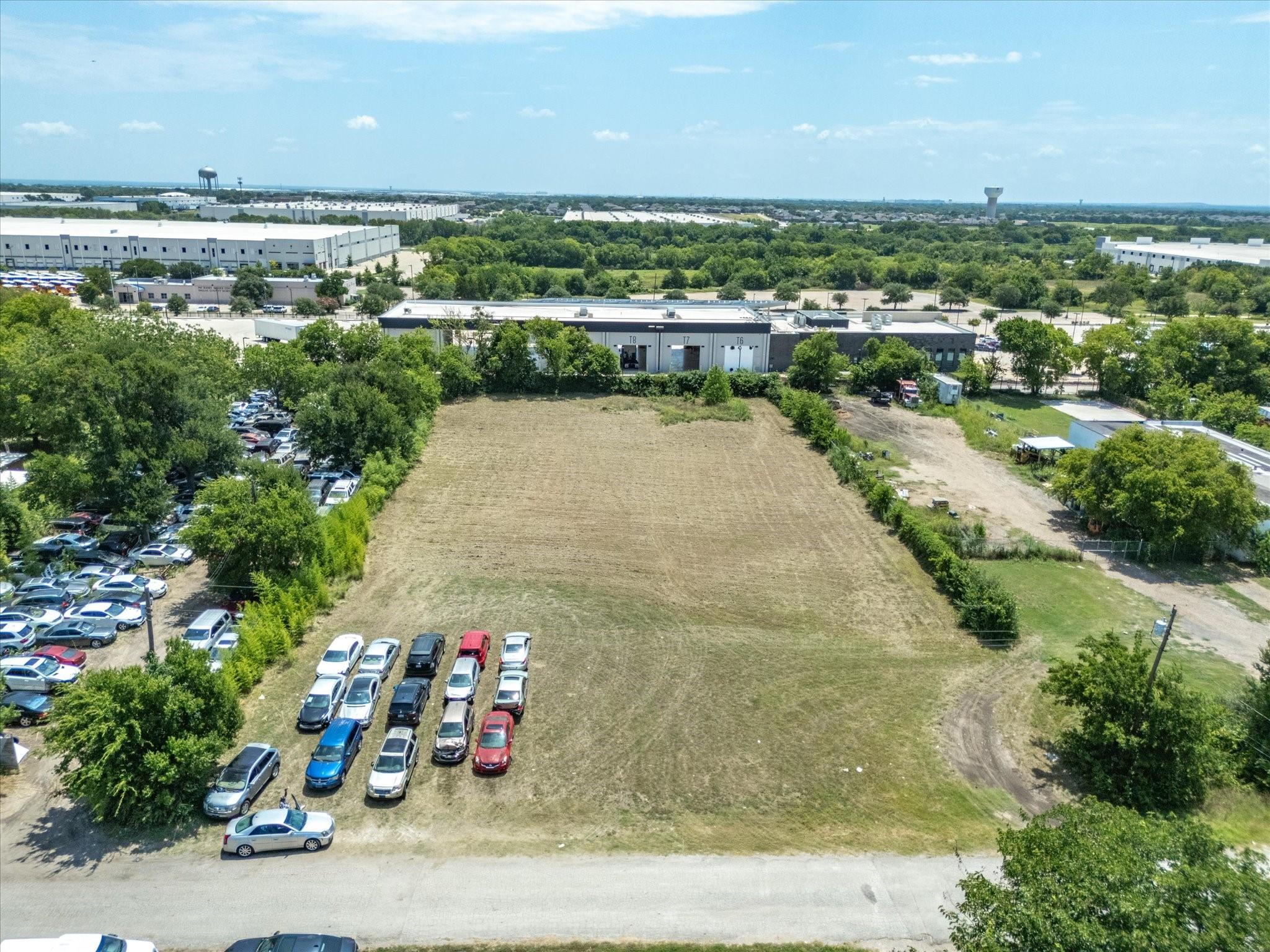 main property photo 7