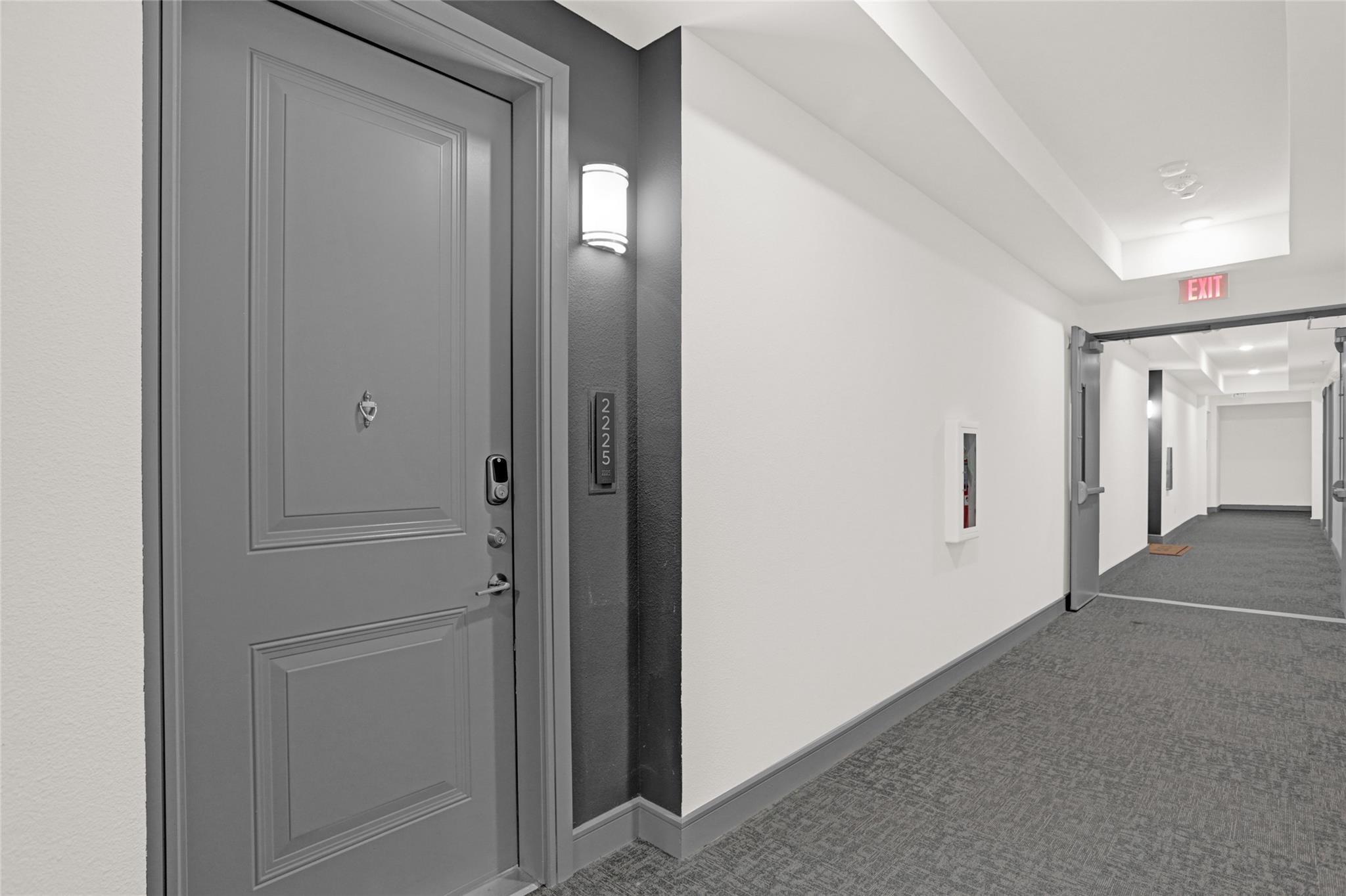 property viewer photo 18