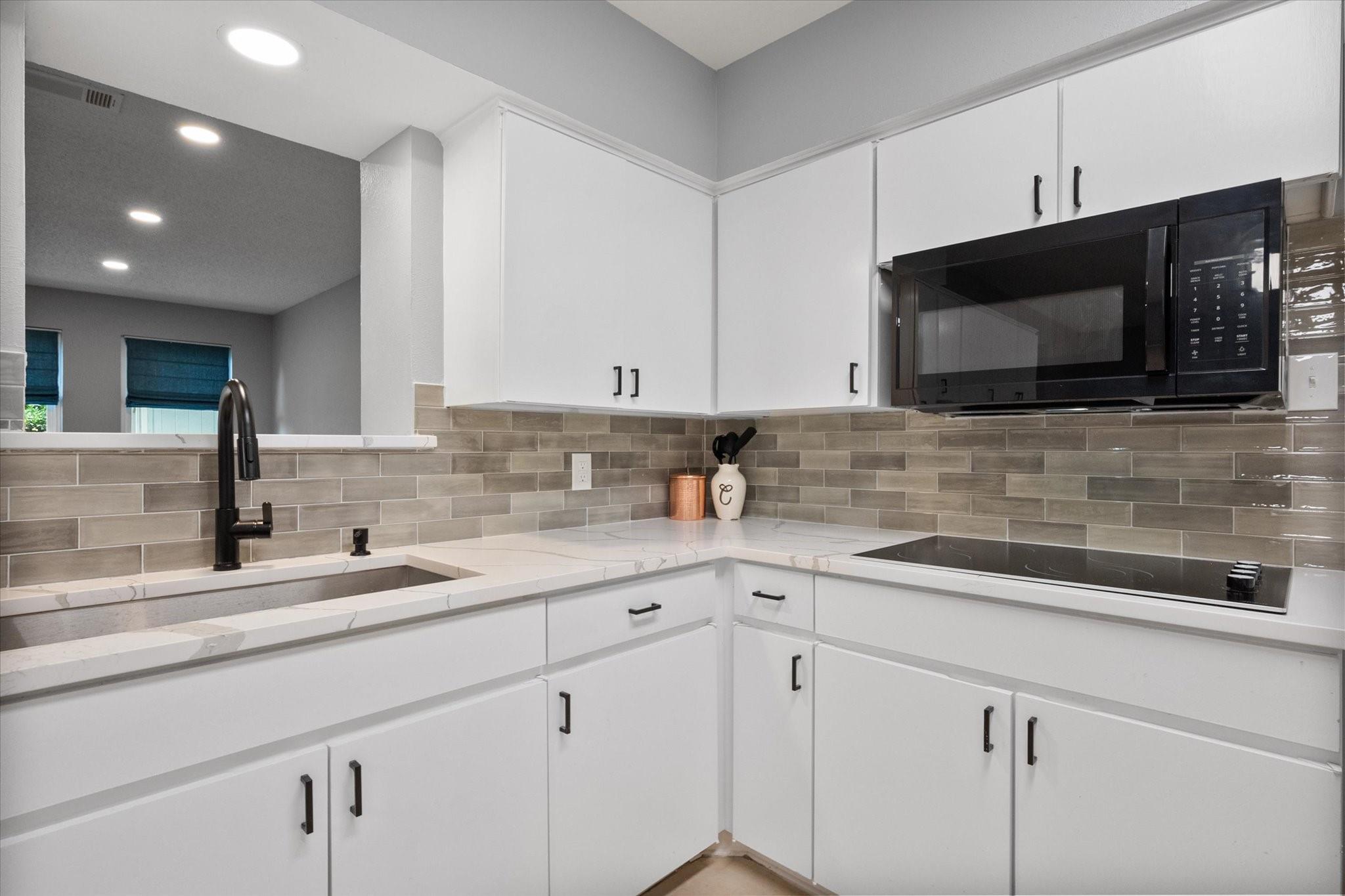 property viewer photo 6
