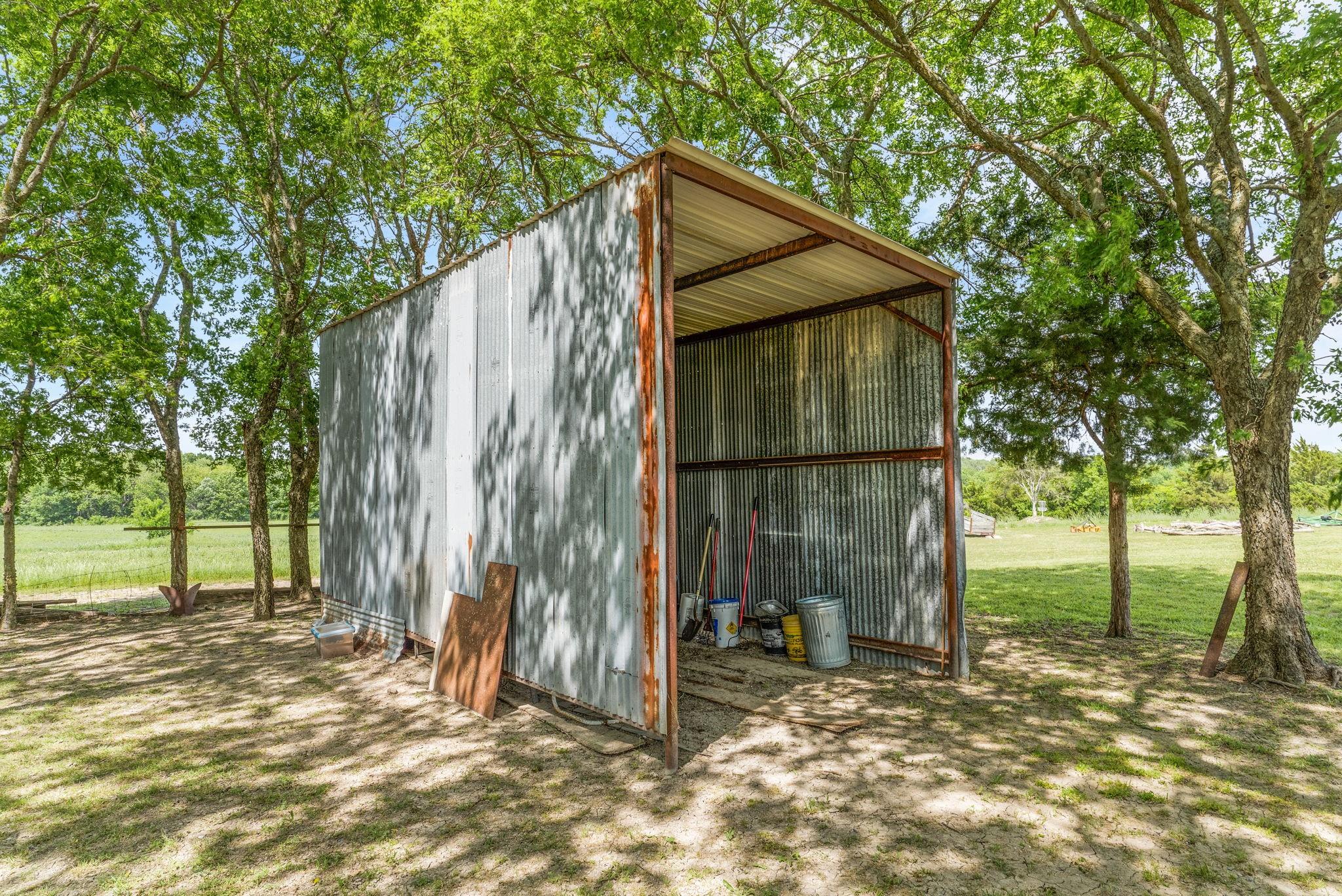 main property photo 19