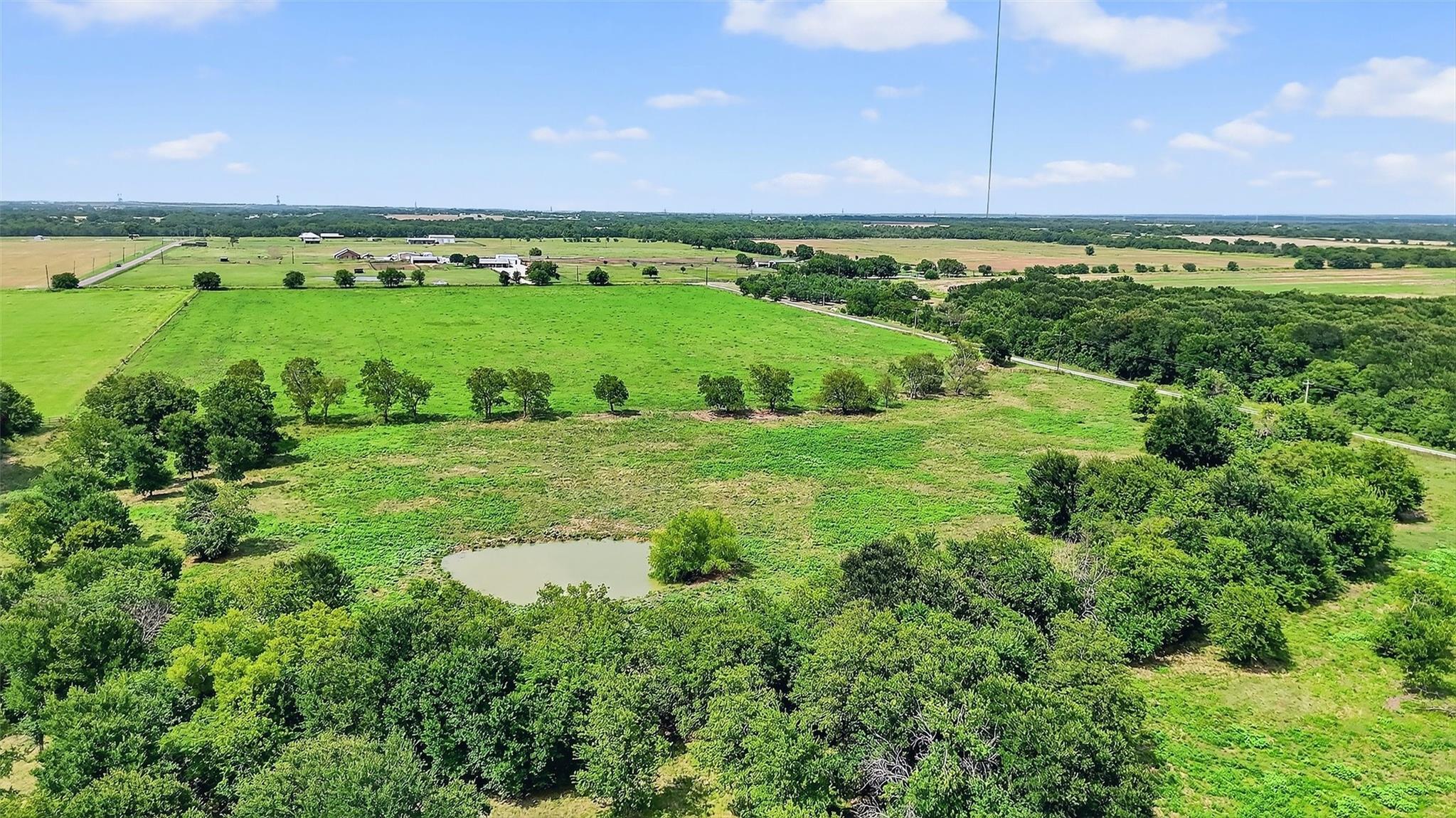 main property photo 13