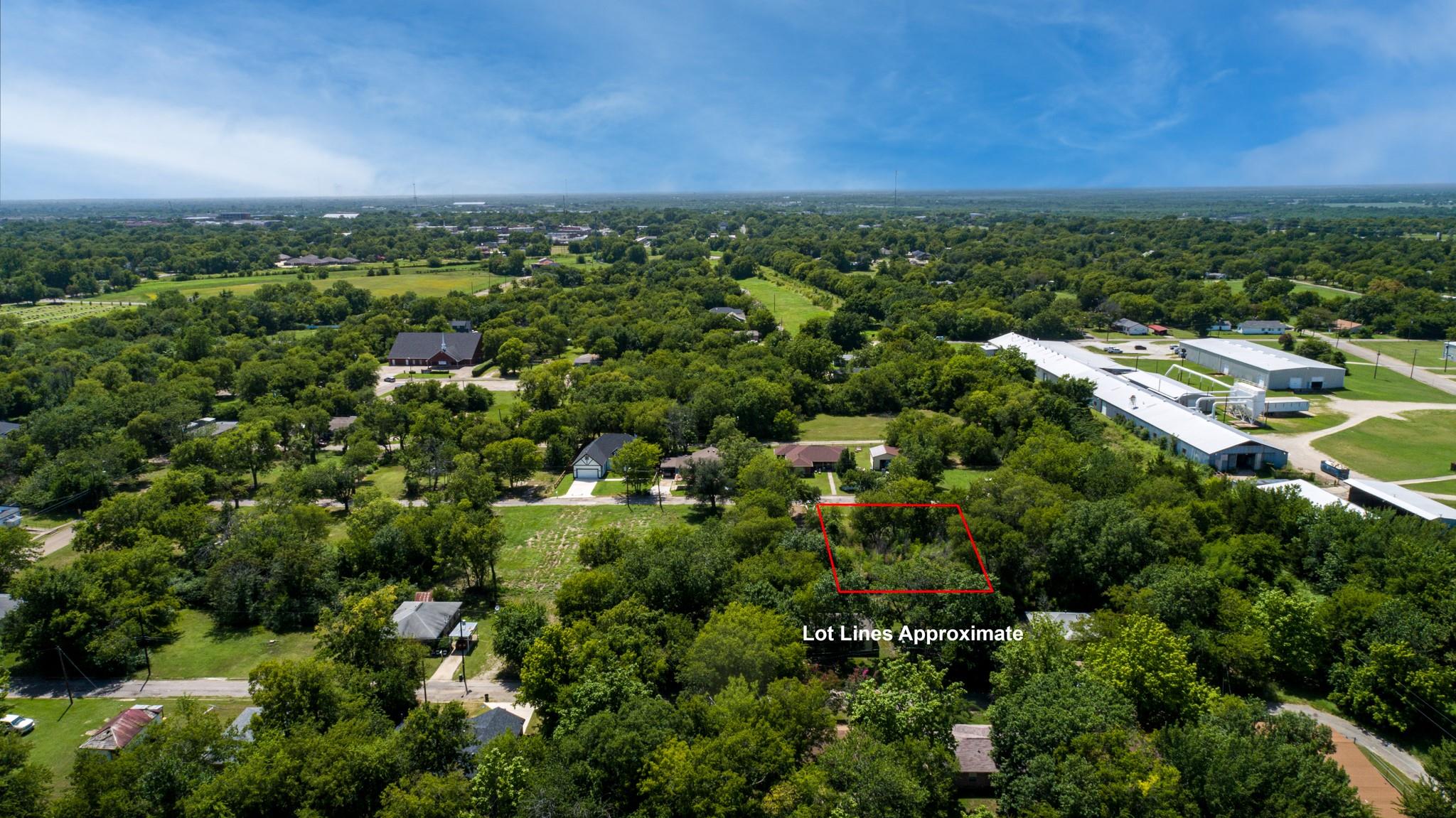 main property photo 6