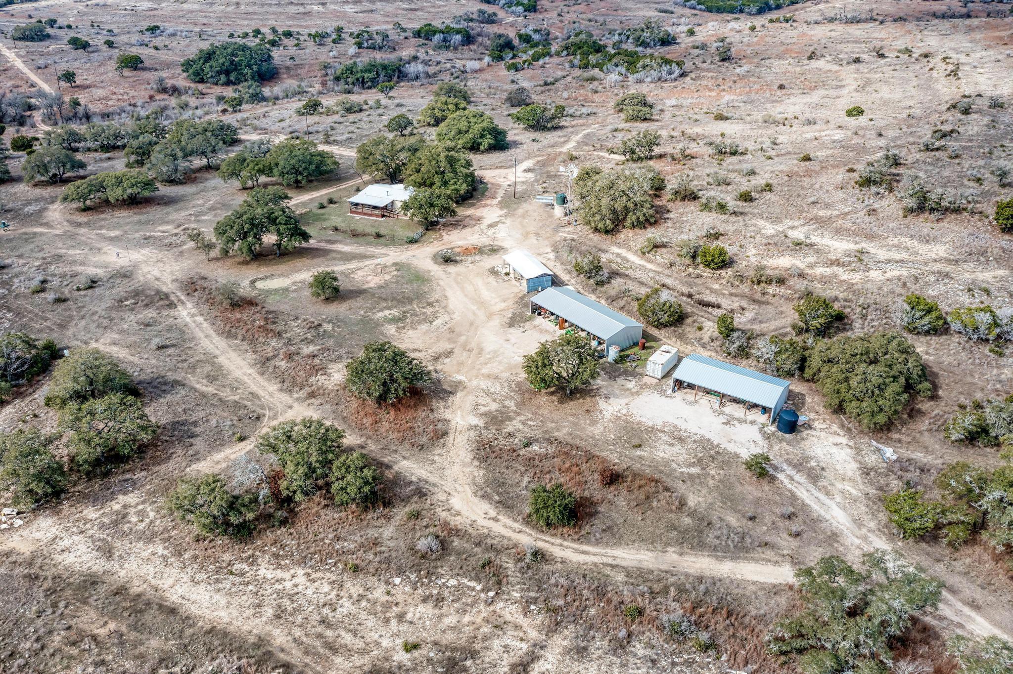 main property photo 14