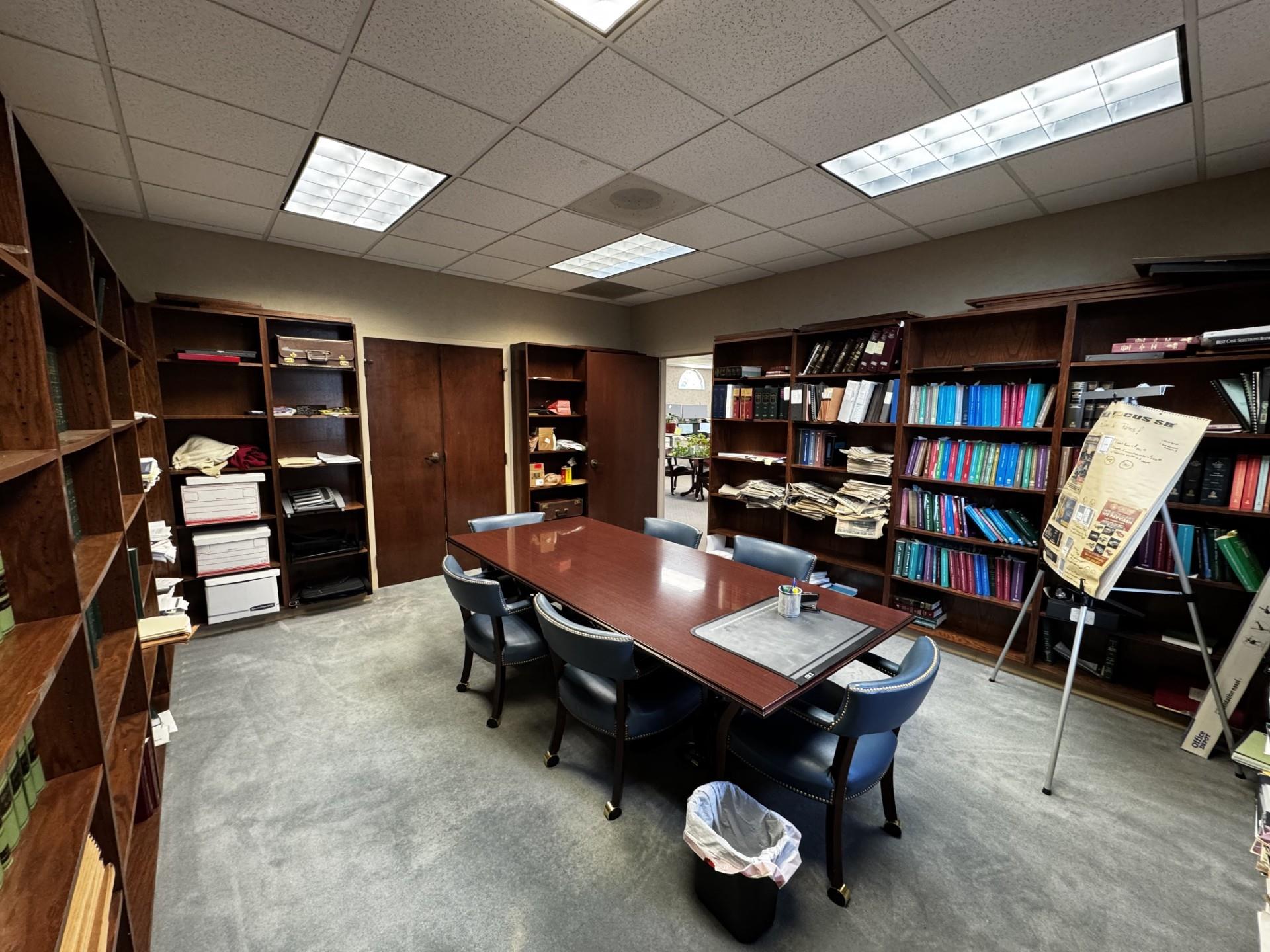 main property photo 4