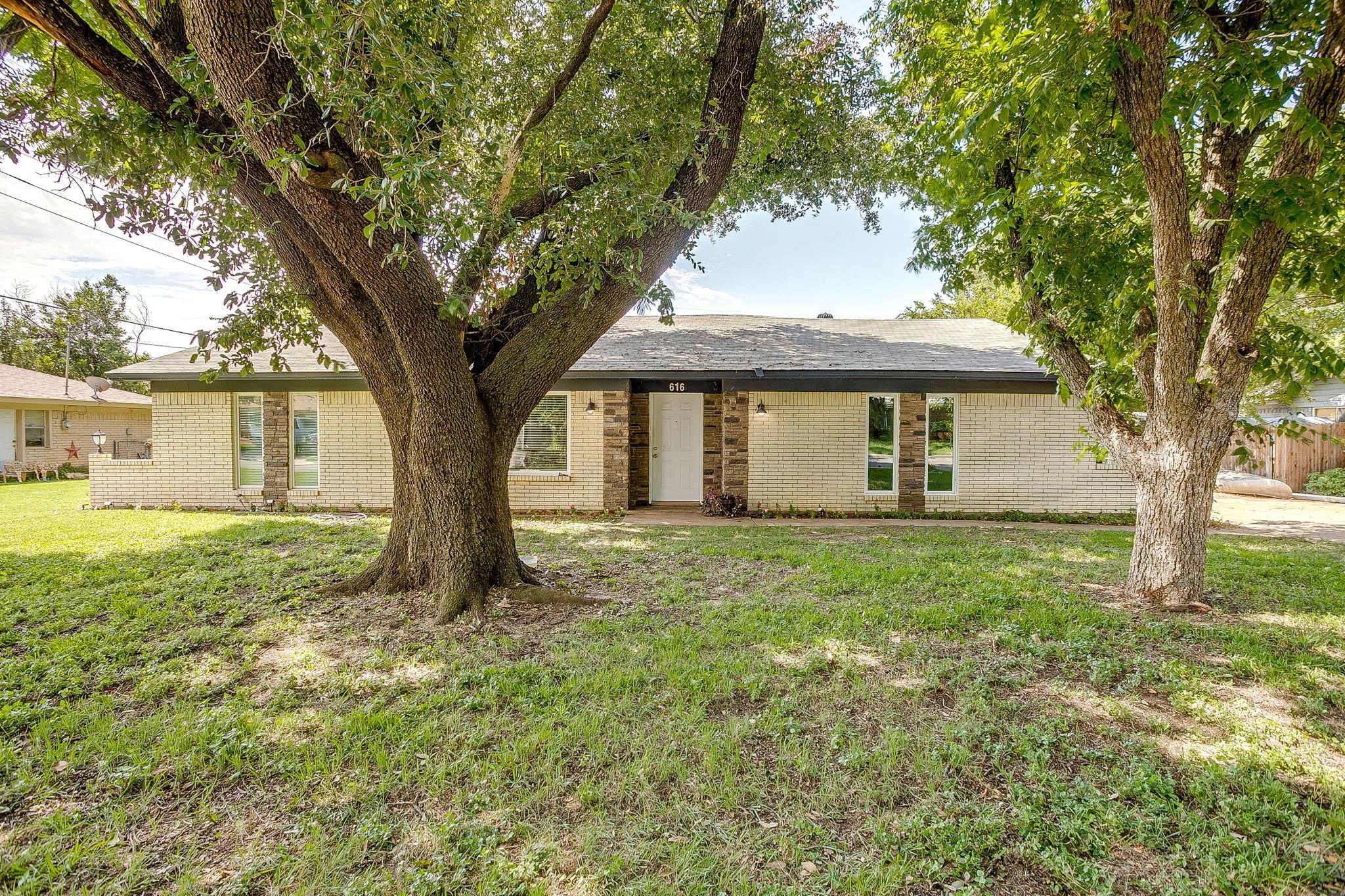 property viewer photo 2