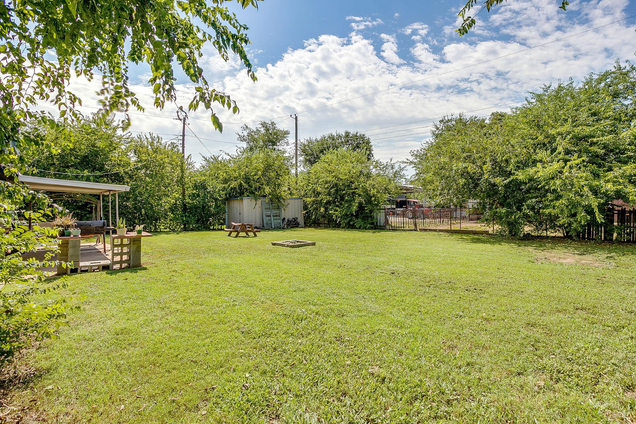 property viewer photo 32