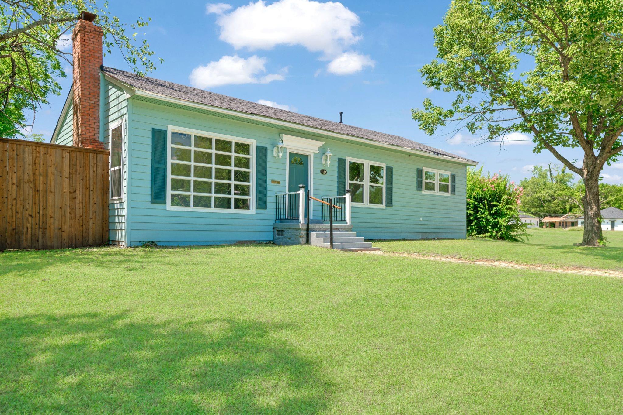 main property photo 1