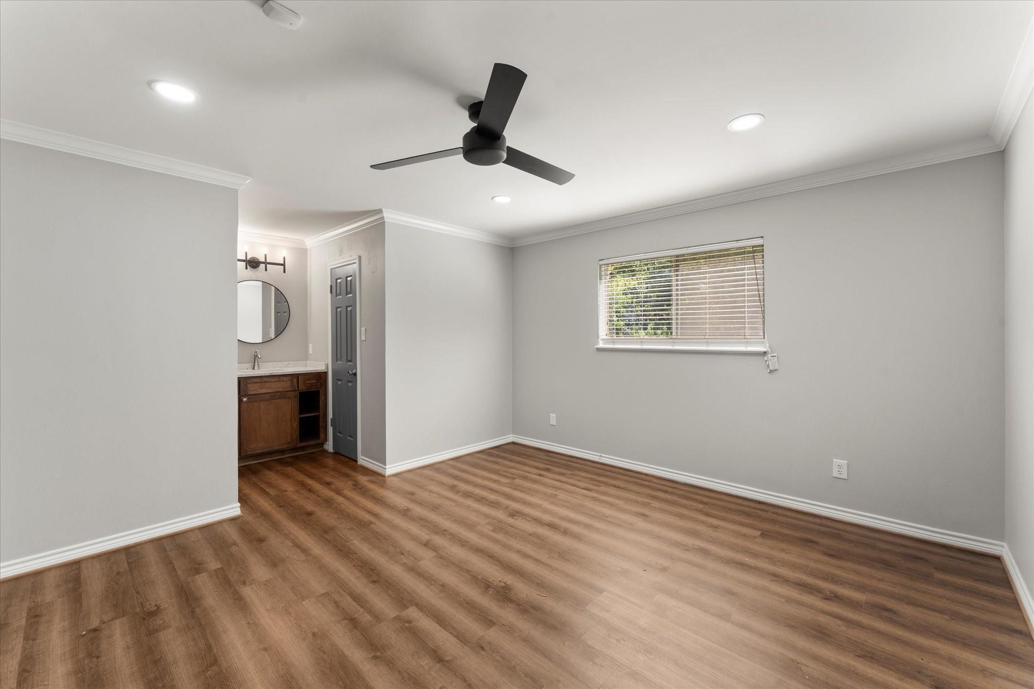 property viewer photo 14