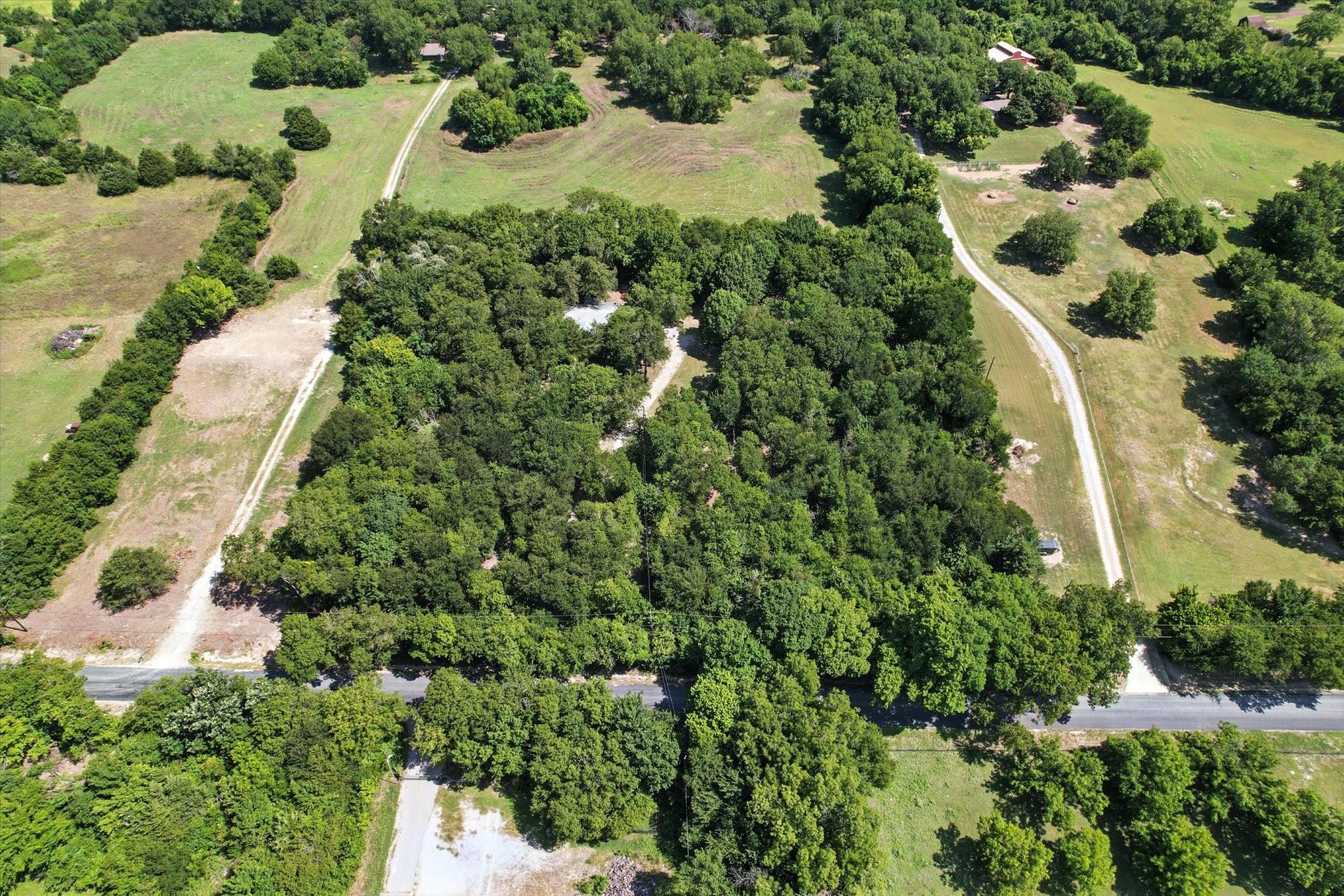 main property photo 6
