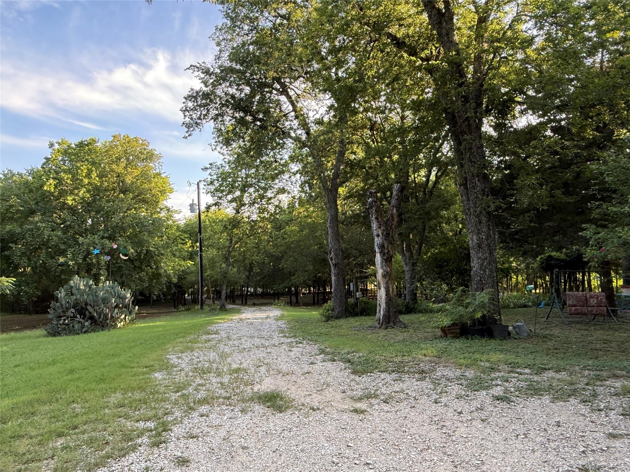 main property photo 9