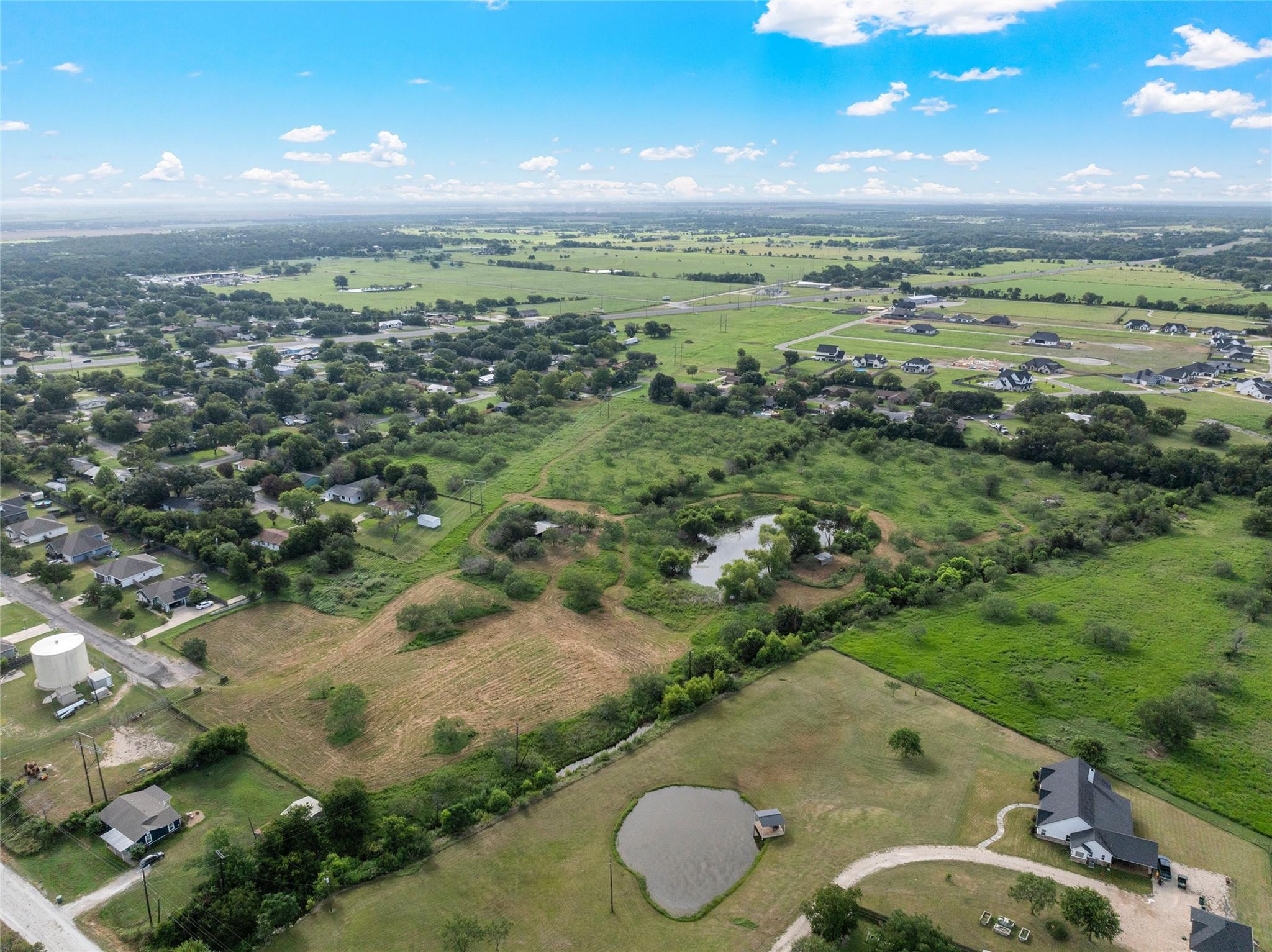 main property photo 6