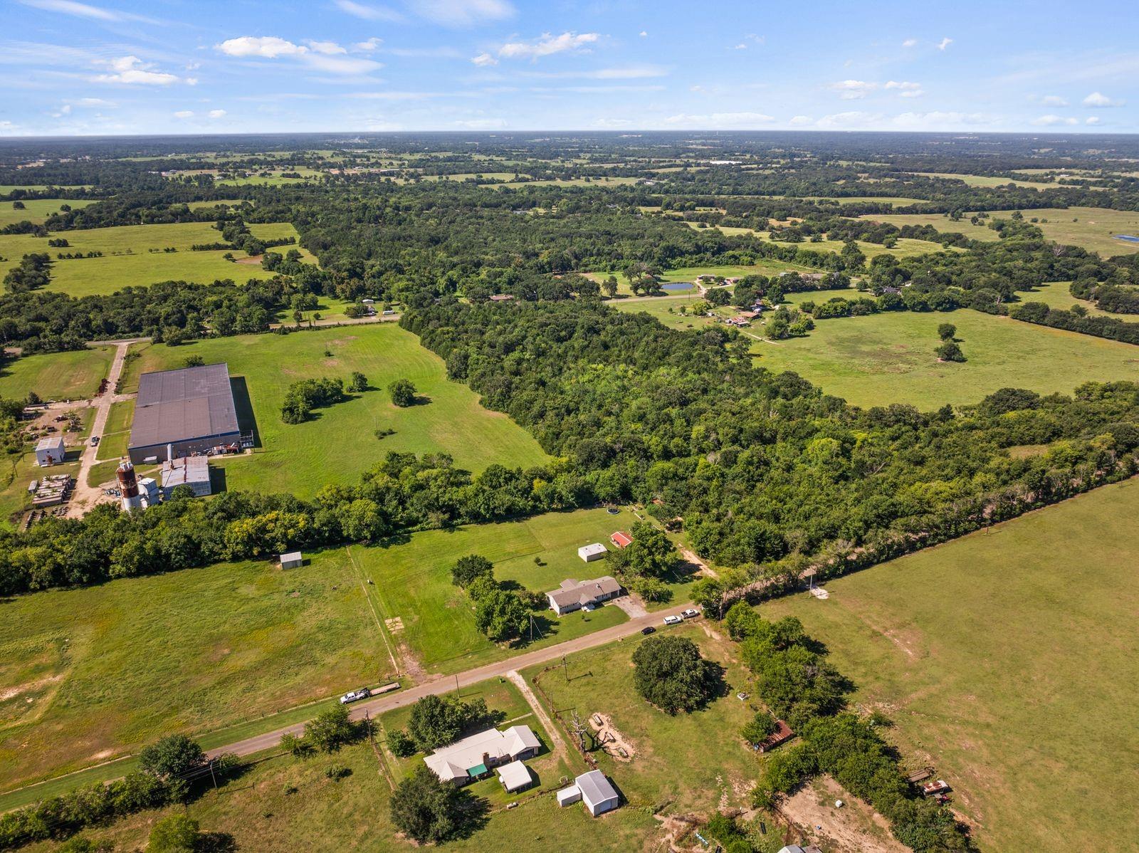 main property photo 35