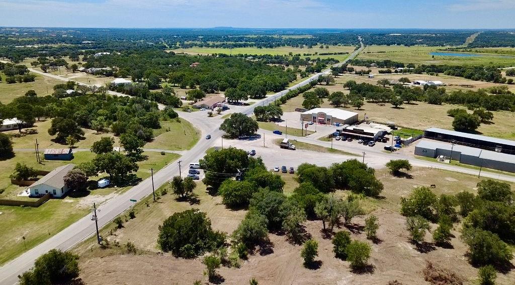 main property photo 13