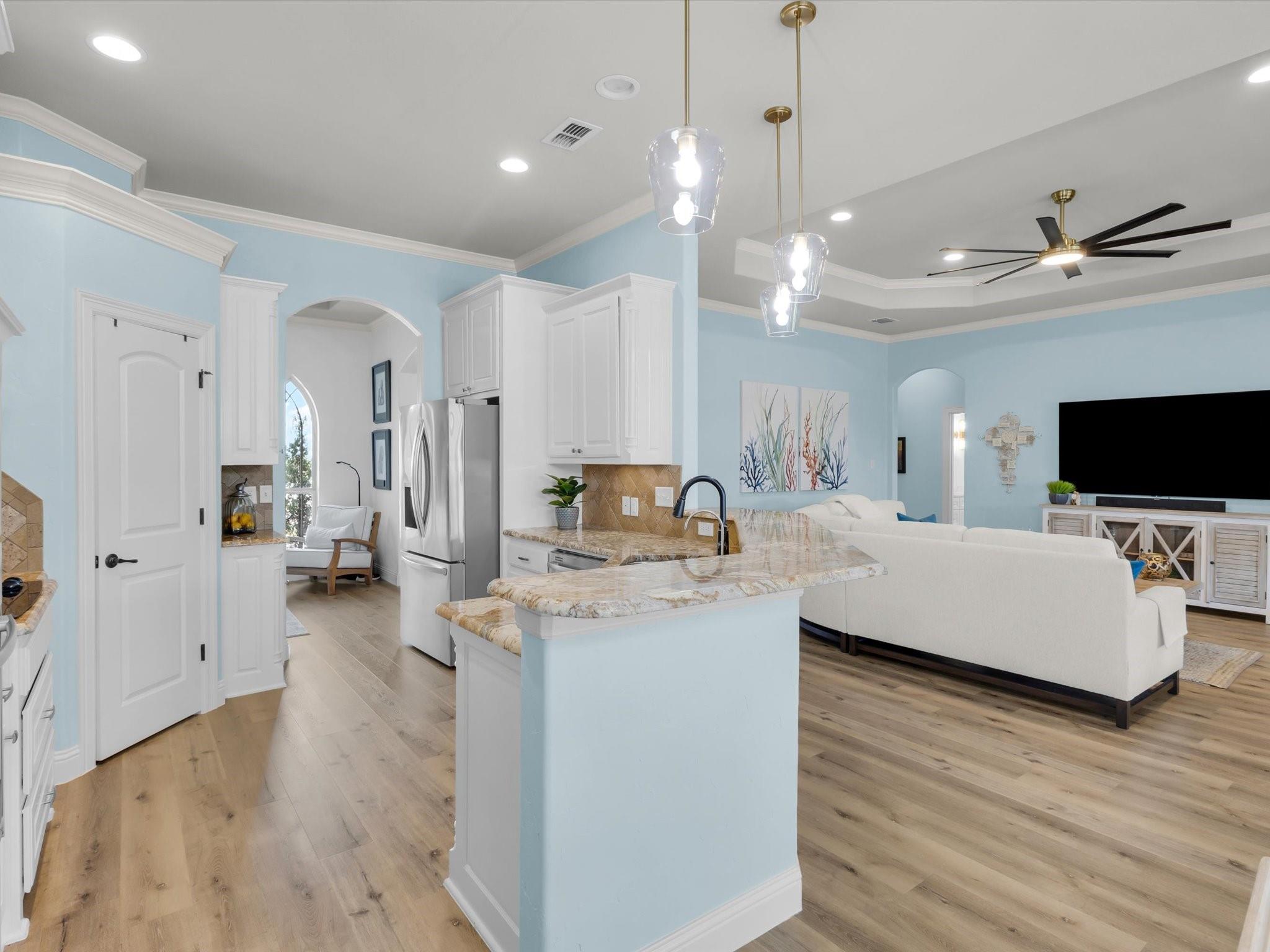 property viewer photo 6