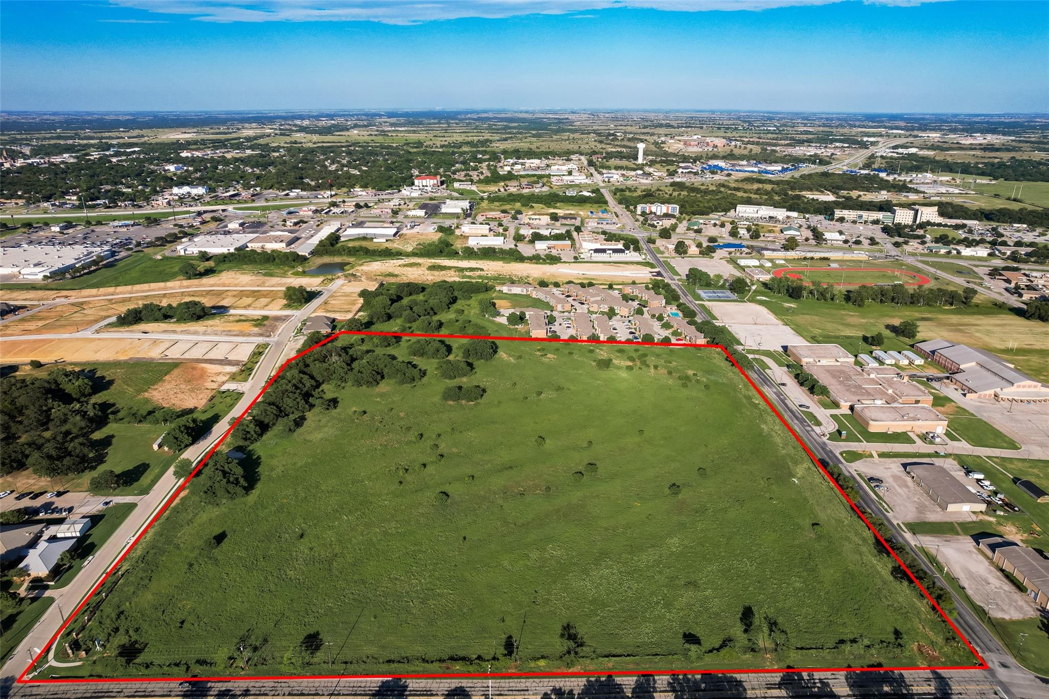 main property photo 8