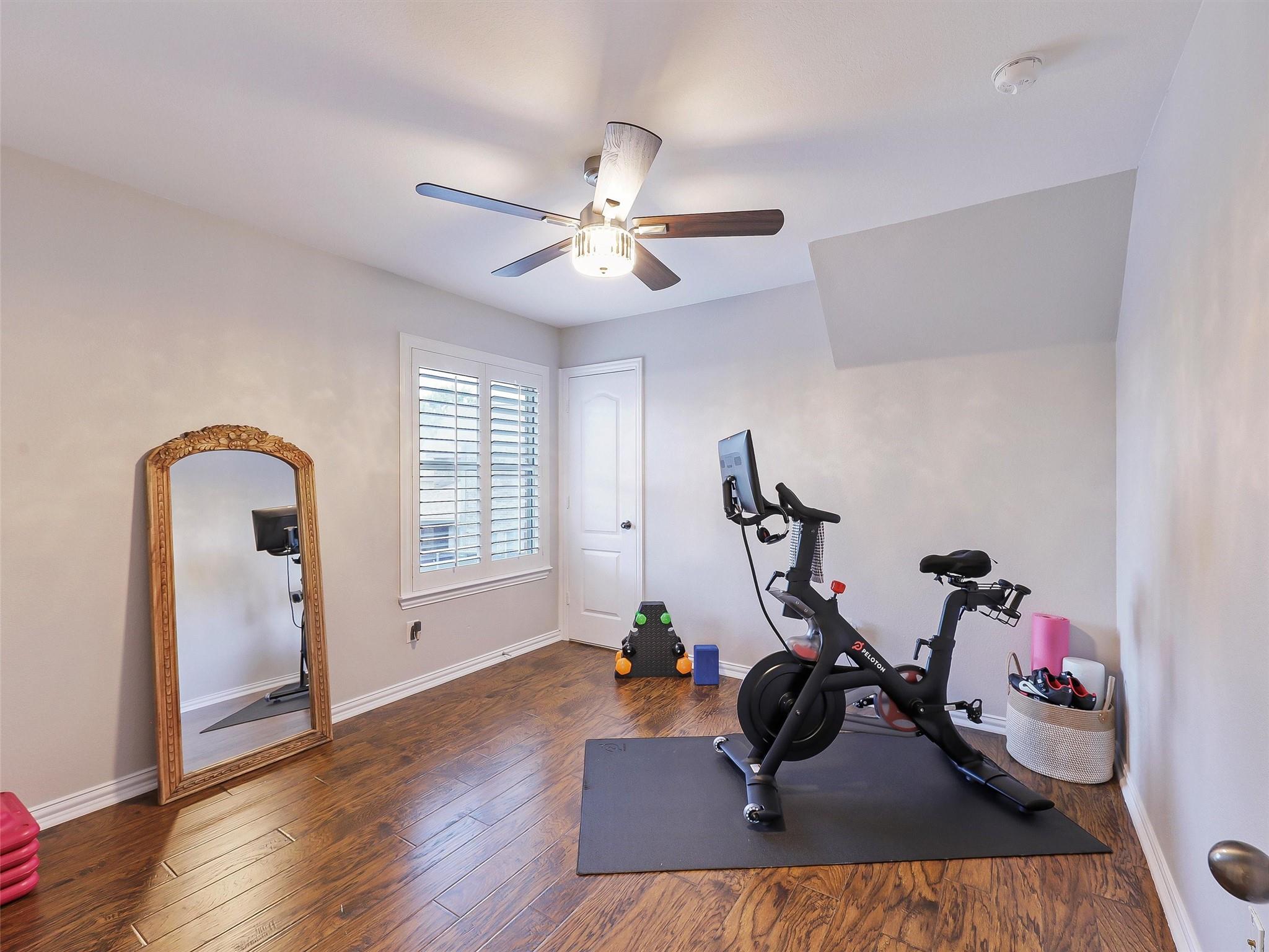 property viewer photo 37