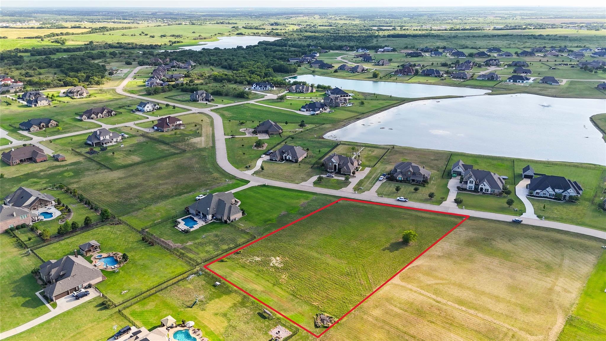 main property photo 8