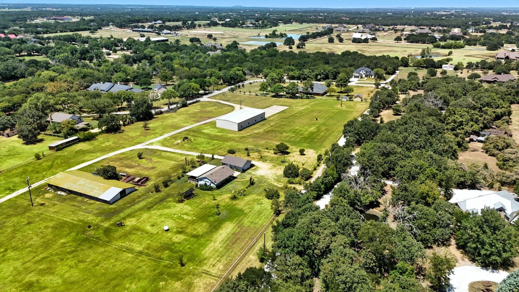main property photo 4