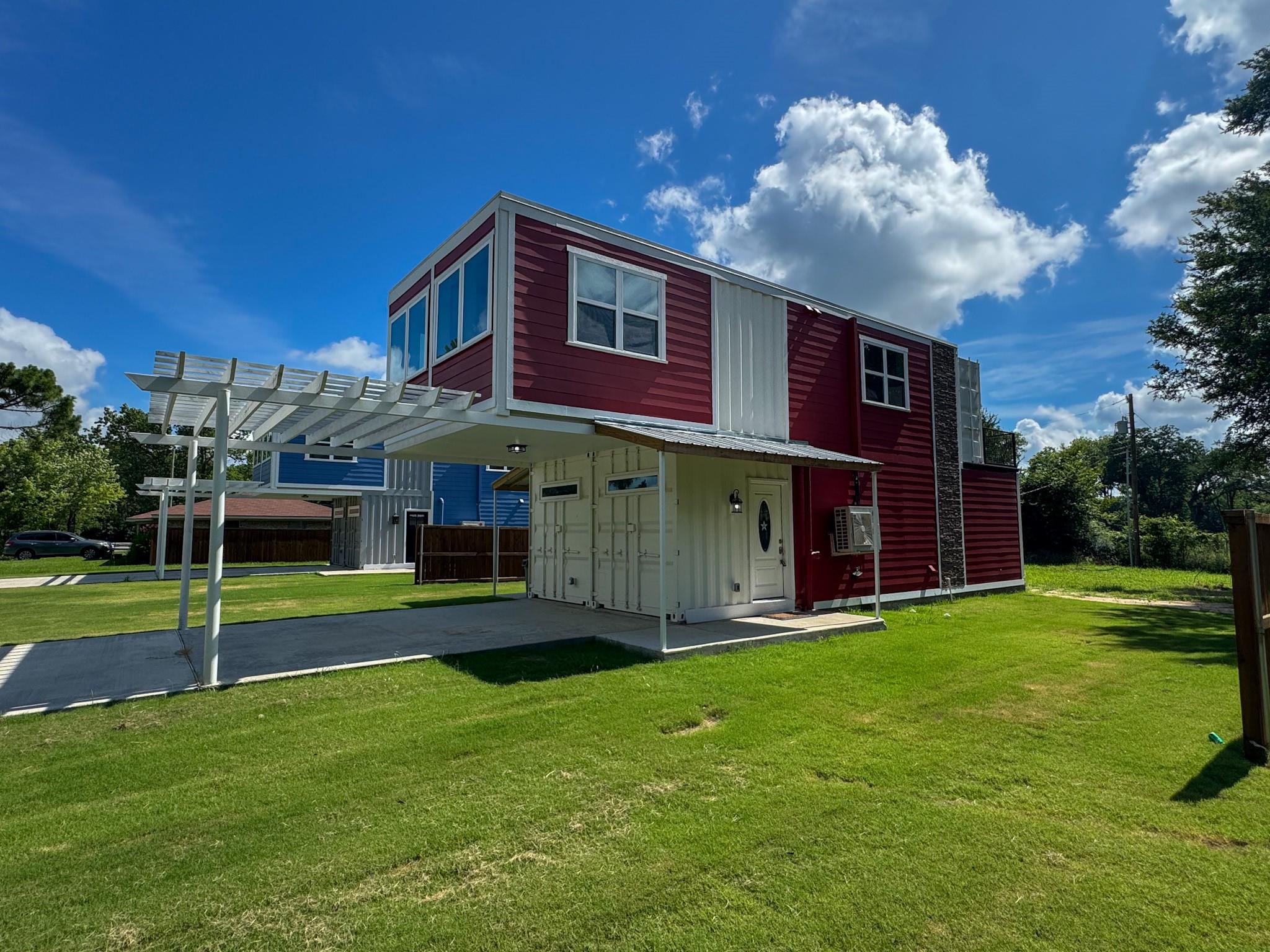 main property photo 3