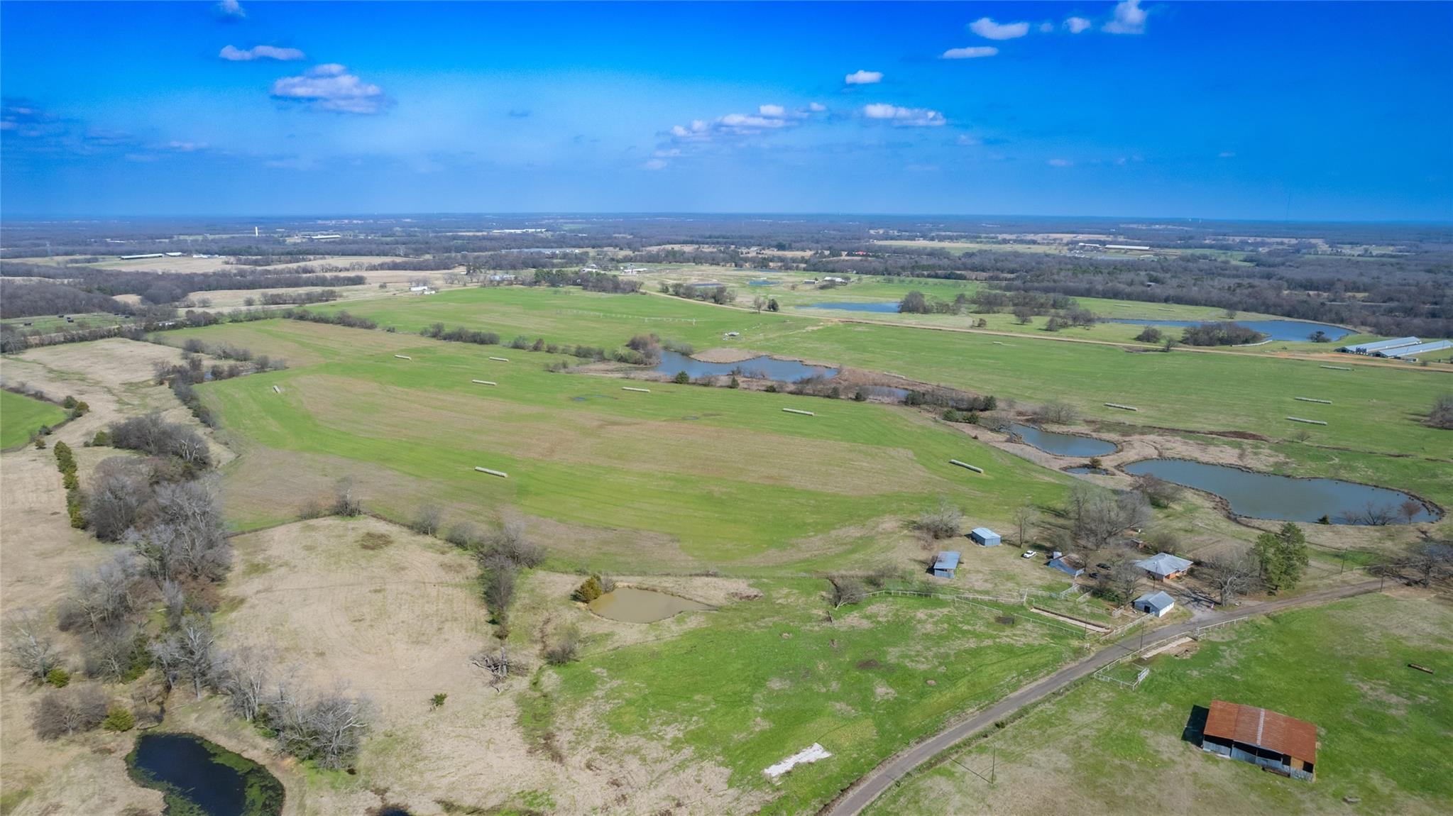 main property photo 9