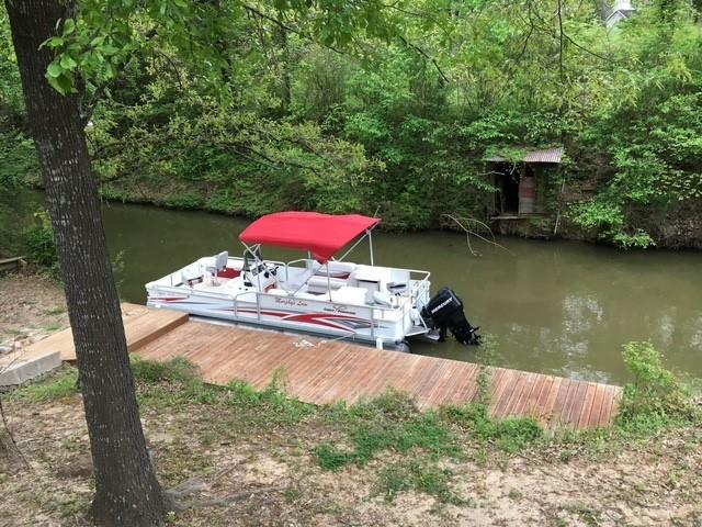 main property photo 17