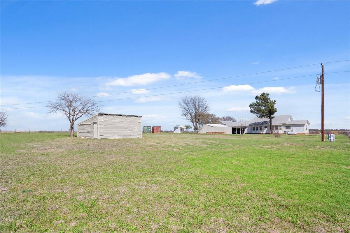 main property photo 26
