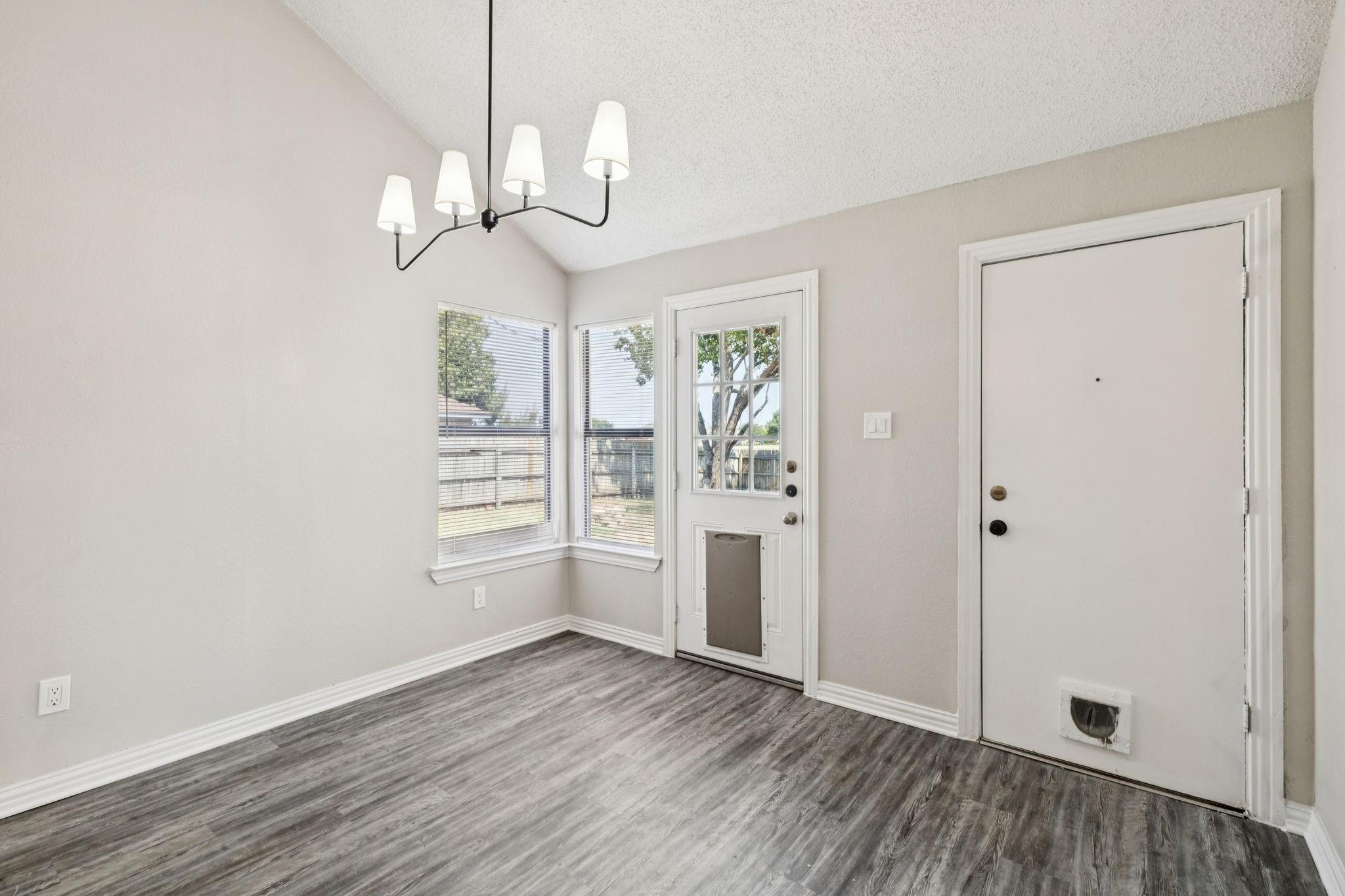 property viewer photo 16