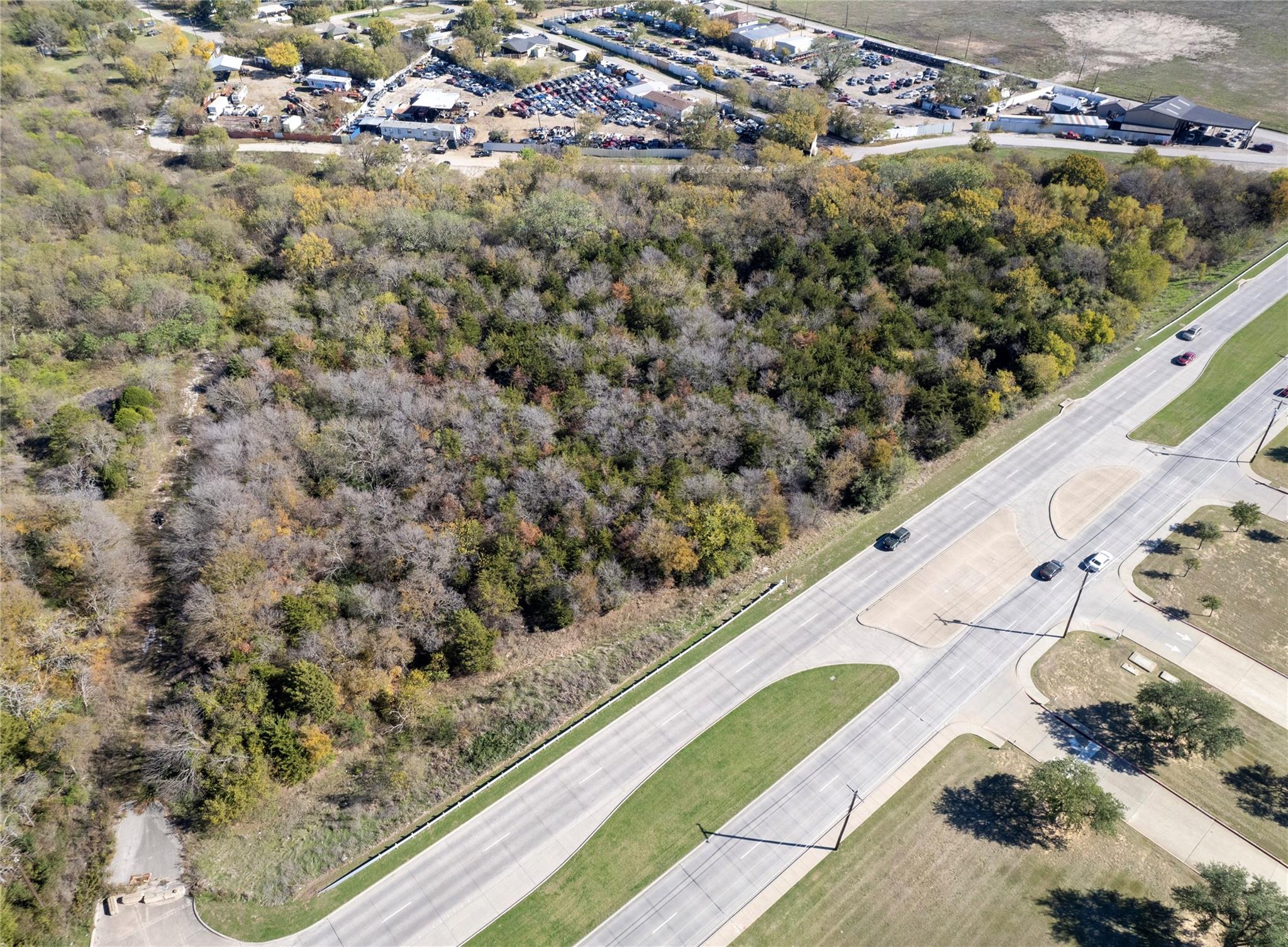 main property photo 4