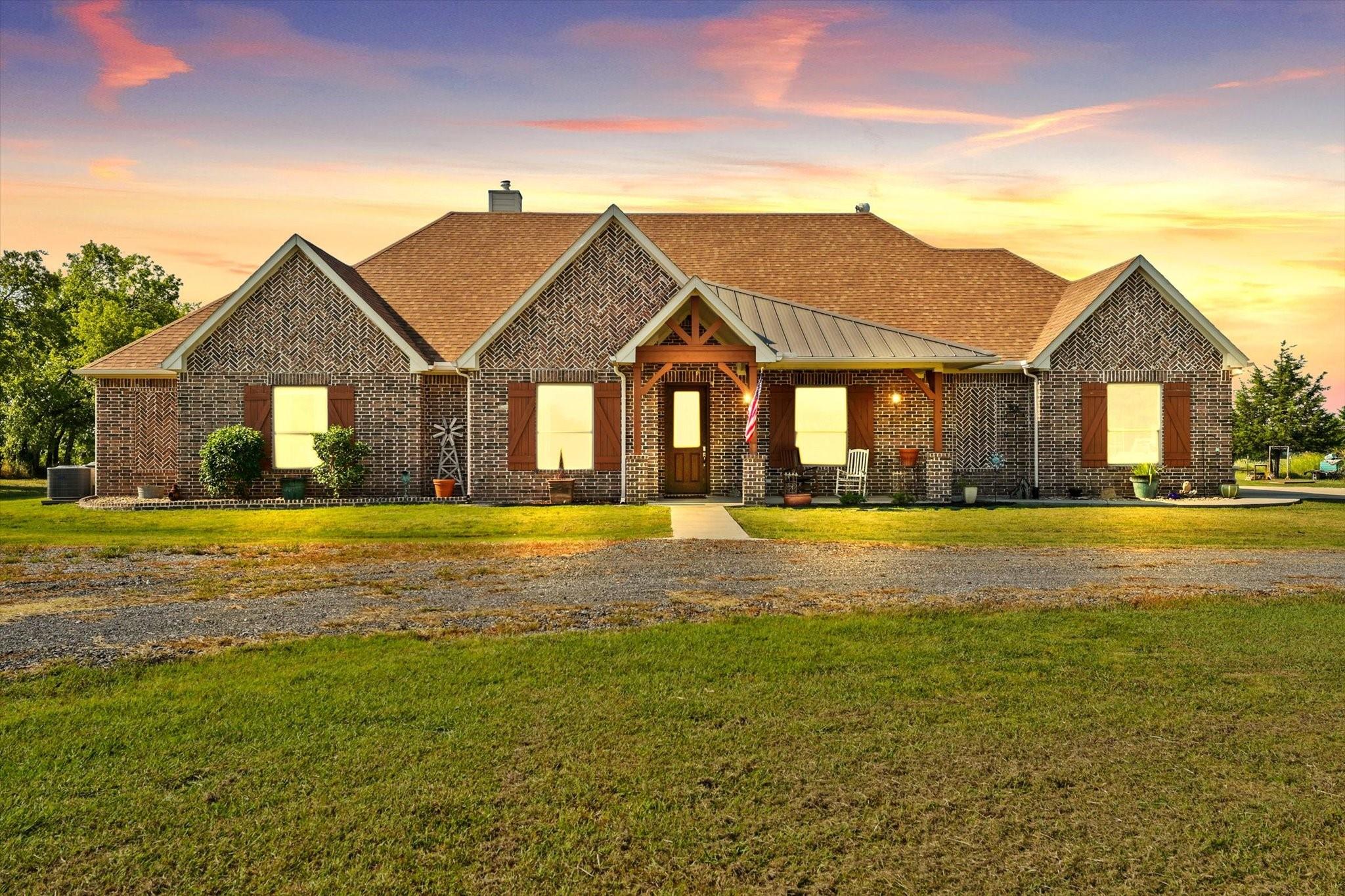 main property photo 39