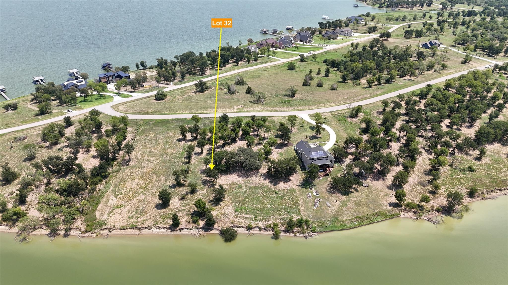 main property photo 13