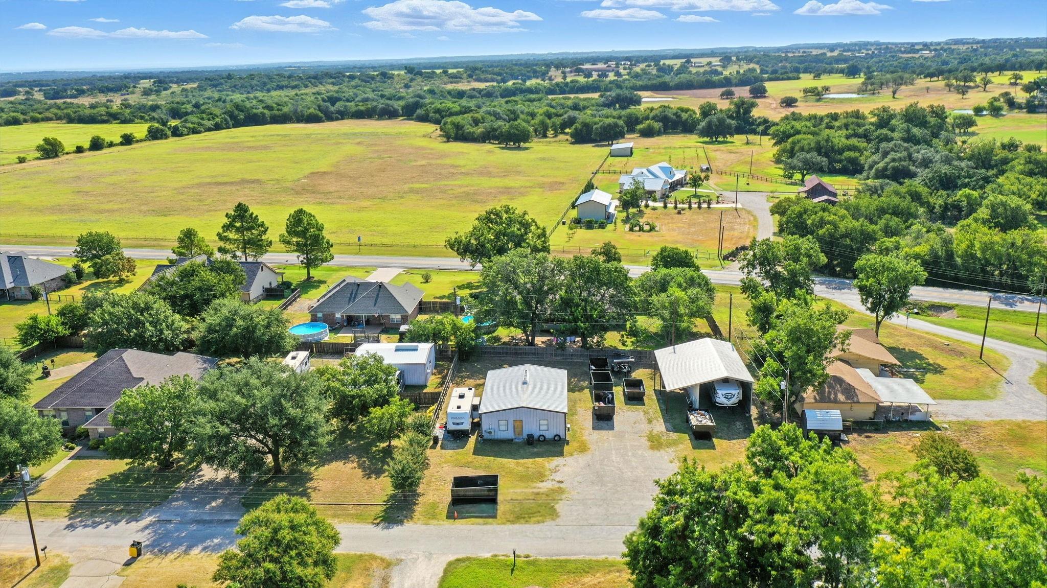 main property photo 18