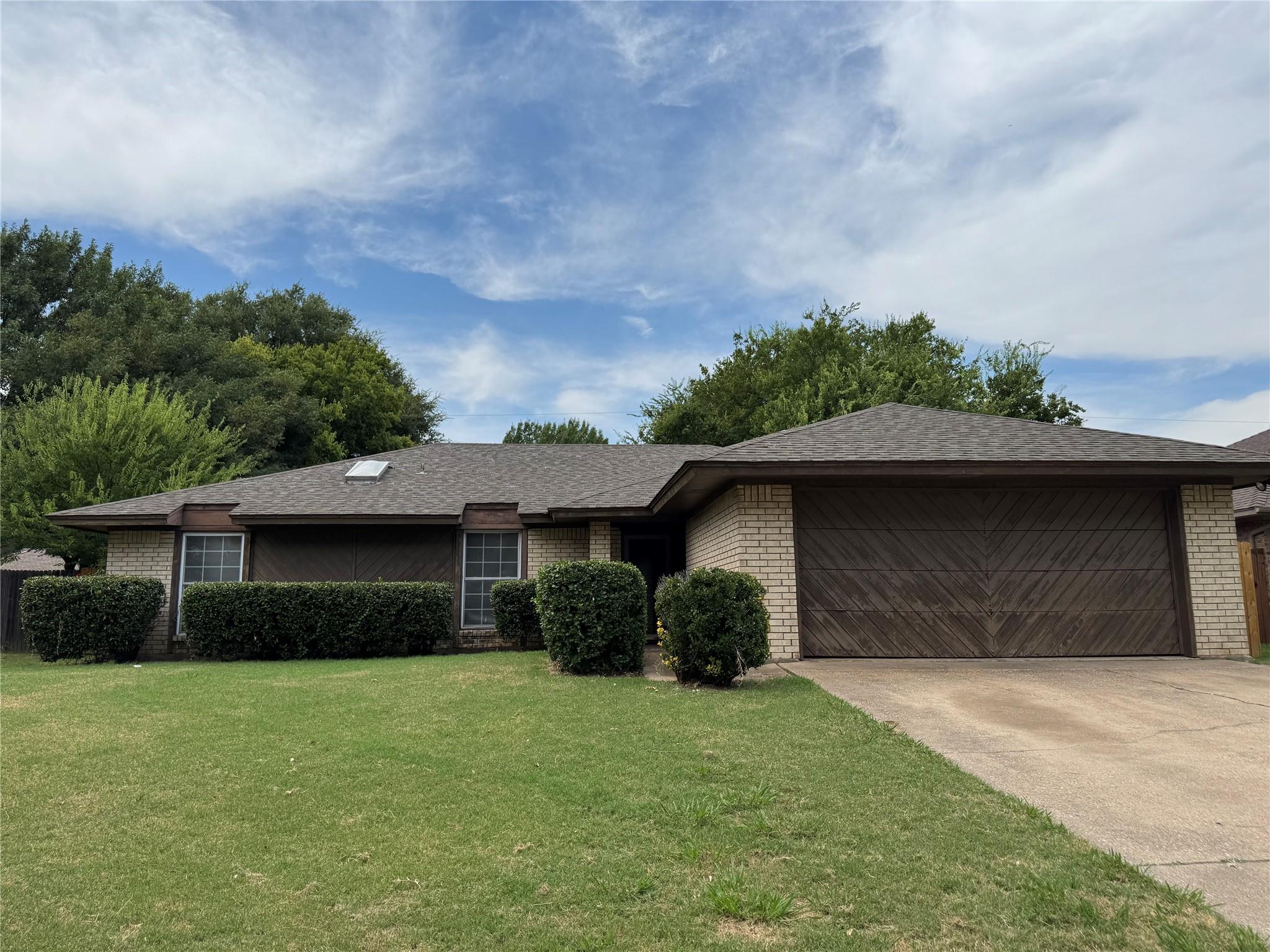 property viewer photo 1