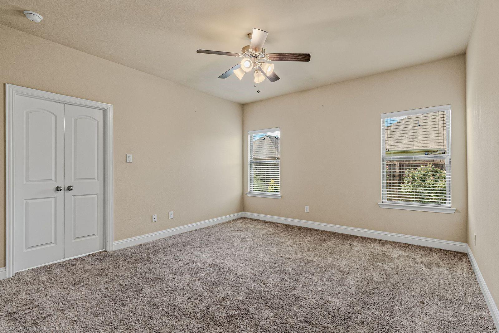 property viewer photo 12