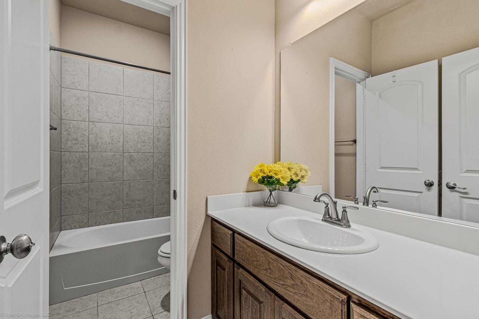 property viewer photo 21