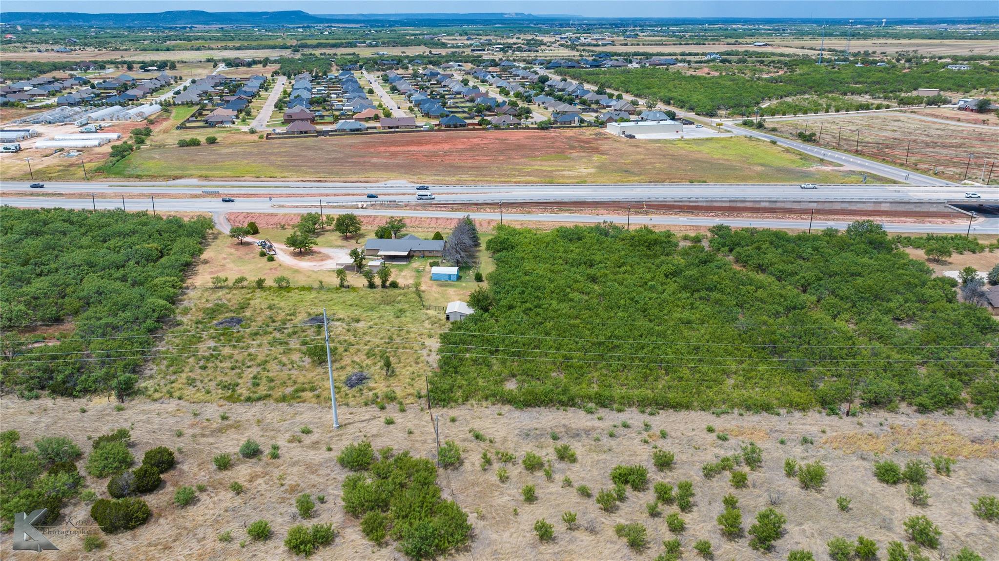 main property photo 14