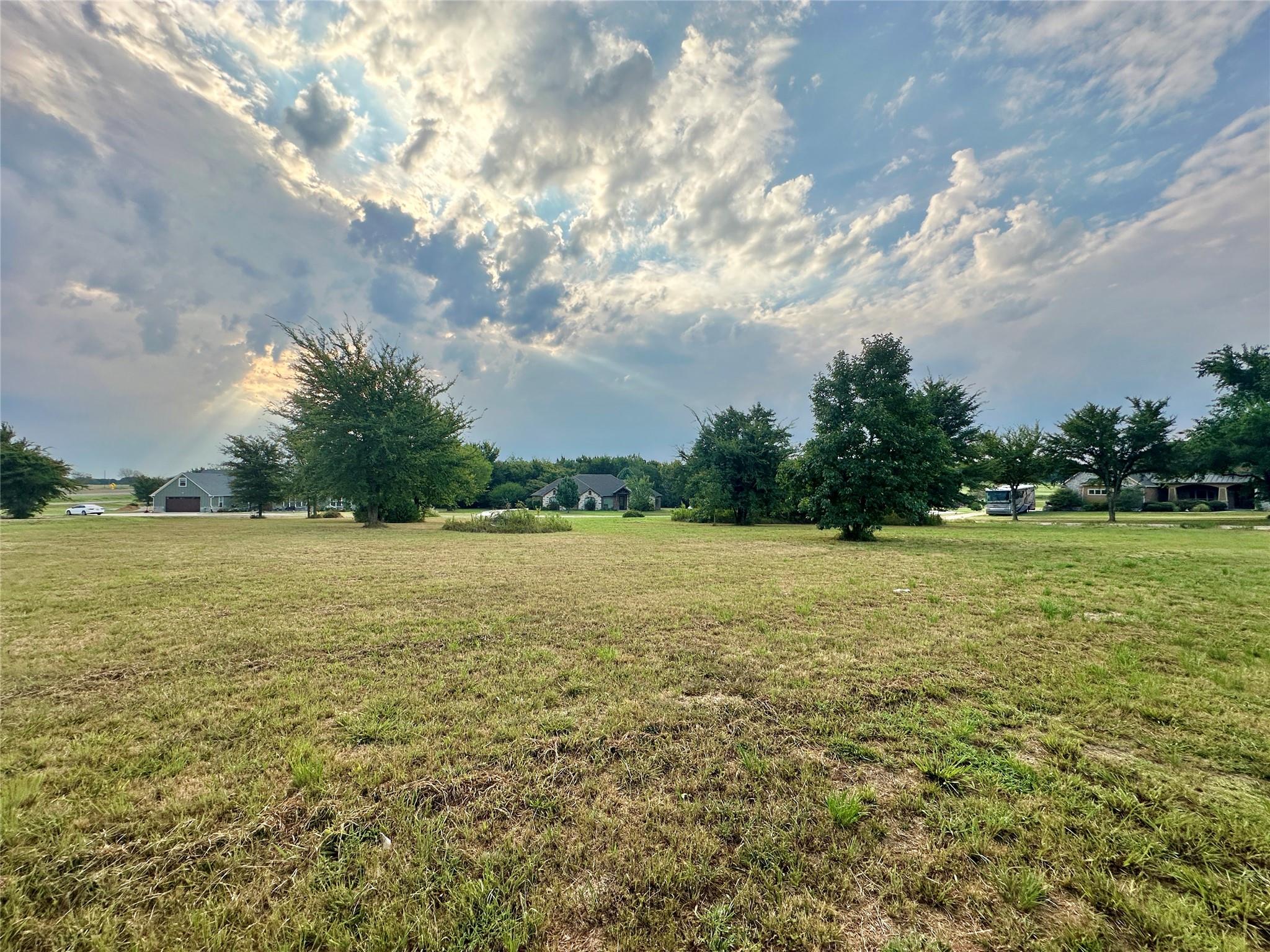 main property photo 6