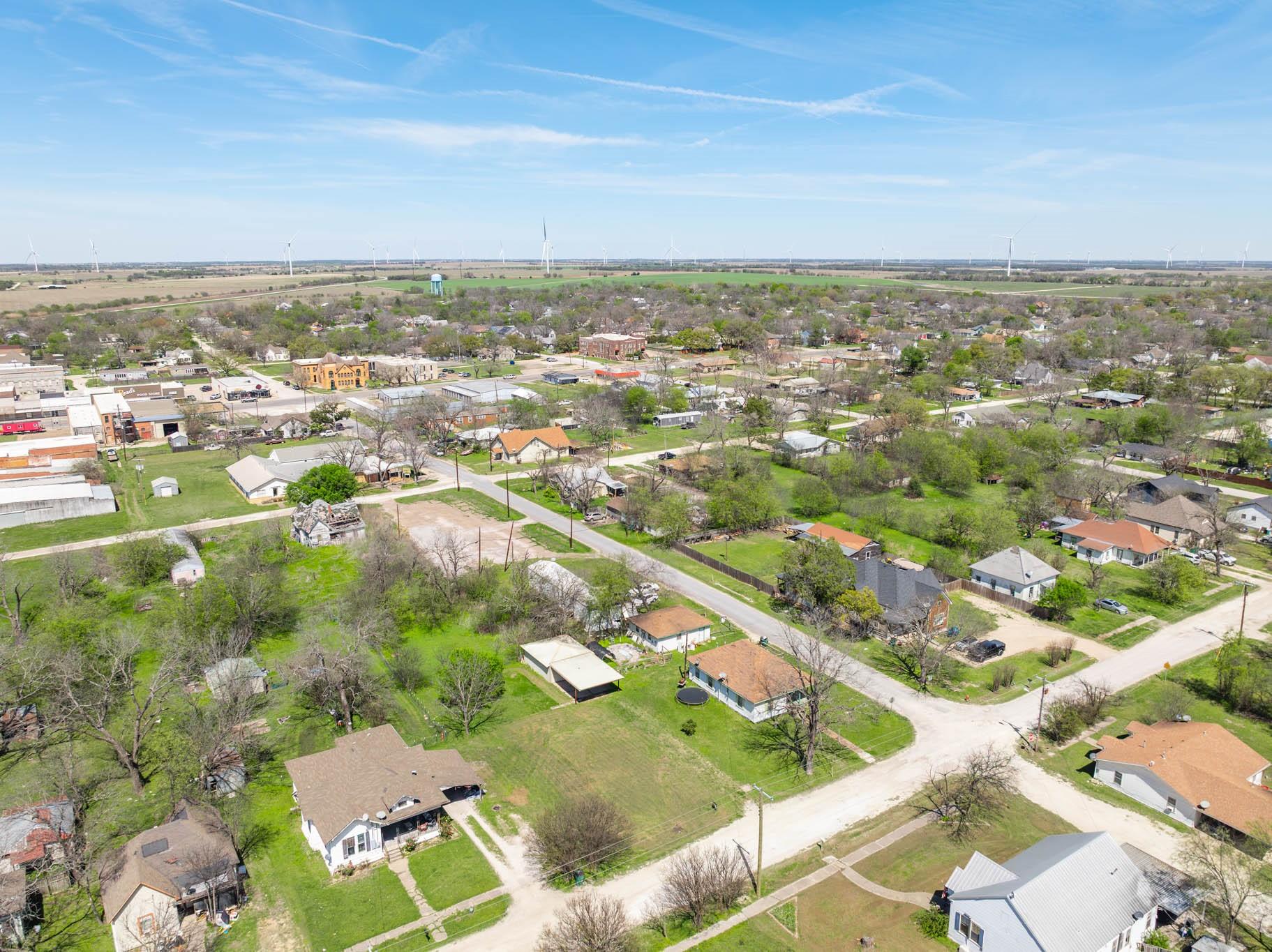 main property photo 14