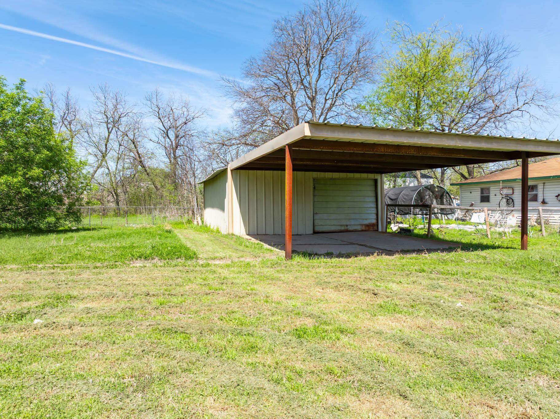 main property photo 4