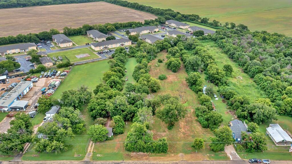 main property photo 3