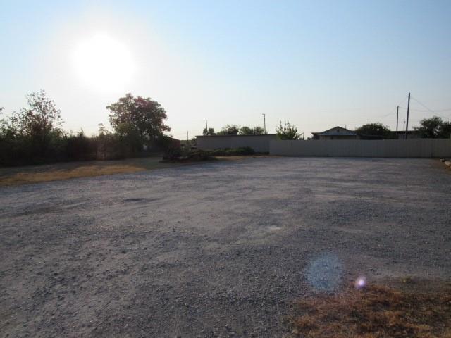 main property photo 8