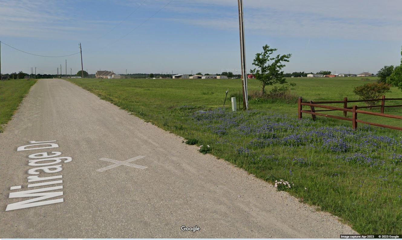 main property photo 11